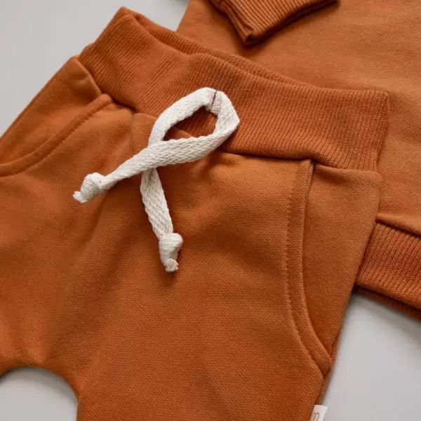 Roupas de bebê Moda infantil Roupas para recém-nascido Roupas para bebê Body de bebê Macacão de bebê Pijama de bebê Camiseta de bebê Calça de bebê Manta para bebê Colete para bebê Acessórios para bebê Algodão orgânico para bebê Roupas confortáveis para bebê Roupas suaves para bebê Roupas antialérgicas para bebê Roupas de bebê com estampas Roupas de bebê com tema Tamanhos e Idade Tamanho recém-nascido Roupas 0 a 3 meses Roupas 3 a 6 meses Roupas 6 a 12 meses Roupas para bebês prematuros Moda minimalista para bebê Estilo unissex para bebê Roupas elegantes para bebê Roupas de bebê em cores neutras Roupas de bebê modernas Roupas de bebê em promoção Ofertas em roupas de bebê Onde comprar roupas de bebê Melhores lojas de roupas de bebê Roupas de bebê baratas Roupas de bebê de marcas famosas roupas de bebê Onde encontrar roupas de bebê confortáveis e baratas Melhores marcas de roupas para recém-nascidos Roupas de bebê para o inverno Roupas de bebê com estampa divertida Roupas de bebê para presentear