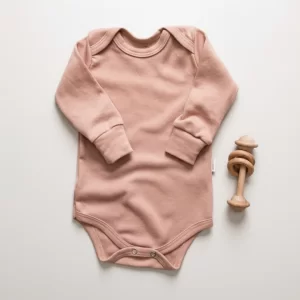 enxoval para bebê, lista de enxoval maternidade, dicas de maternidade, mamãe de primeira viagem, recém-nascido, puerpério, amamentação, dúvidas sobre maternidade, gravidez, parto, cesárea, parto natural, dicas para o sono do bebê, primeiros passos do bebê, macacão infantil, macacão bebê, malha 100% algodão, verão, primavera verão, baby, site confiável, peças infantis, moda infantil, roupa de criança, conjunto body manga curta infantil, unissex, Le Coeur, minimalista, roupas de bebê, roupas infantis, moda bebê, roupas para recém-nascido, loja de bebê online, conjuntos de bebê, roupa de bebê a preço acessível, roupas de bebê em promoção, roupas de bebê para o verão, conjuntos de roupas de bebê, roupas de bebê meia estação, roupa que cresce junto com o bebê, calça para bebê, macacão para bebê, camiseta bebê, roupas de bebê fáceis de trocar, body bebê, calça bebê, macacão com pezinho, saída de maternidade, roupa de bebê para sair da maternidade, roupa para neném, peças para neném maternidade, sapatinho de bebê, mantinha de bebê, roupa de bebê menino, roupa de bebê menina, touca para bebê, gorro para bebê, peças para aquecer o bebê, inverno, roupas de inverno para bebê, kit maternidade, enxoval bebê completo, kit body e calça bebê, kit saída de maternidade, kit roupas de recém-nascido, calça bebê suedine algodão, roupa de bebê confortável, enxoval bebê, roupas infantis, roupas para bebês preço, calça bebê, roupas personalizadas, roupas de maternidade, roupas de bebê confortáveis, calça de bebê unissex, ideias para mesversário, dicas de amamentação, quarto de bebê, decoração para quarto de bebê, malha leve e respirável, feito em algodão, confortável, maciez, moderna e estilosa, peças meia estação, enxoval completo para bebê, o que levar na mala da maternidade, lista enxoval maternidade atualizada, enxoval prático para recém-nascido, itens essenciais do enxoval, enxoval para mamãe e bebê, bolsa maternidade organizada, maternidade real, maternidade leve, maternidade na prática, dicas para mamães de primeira viagem, cuidados com o bebê recém-nascido, o que comprar antes do nascimento, roupinhas para maternidade, enxoval minimalista, enxoval sustentável para bebê, roupas fresquinhas para bebê, moda bebê verão, roupa leve para dias quentes, conjuntinho de verão bebê, roupas de bebê respiráveis, tecidos leves para o calor, roupas de bebê para meia-estação, looks de verão para bebê, conforto térmico para o bebê, roupa de bebê para clima quente, kit verão bebê, looks básicos de verão, roupas de bebê para passear, roupas de bebê para o dia a dia, roupas de bebê 100% algodão, algodão macio para bebê, roupas de bebê hipoalergênicas, tecidos naturais para bebê, roupas sem poliéster, malha respirável para bebê, roupas seguras para a pele do bebê, conforto e maciez para o bebê, roupas que não irritam a pele, roupas duráveis e confortáveis, roupas que acompanham o crescimento, qualidade premium infantil, roupas com toque suave, body de algodão para bebê, body manga curta bebê verão, calça bebê algodão, macacão leve para recém-nascido, conjunto bebê minimalista, roupas básicas para bebê, roupas neutras unissex, roupinhas para bebê menino e menina, kit body e calça bebê, kit roupas para recém-nascido, saída maternidade algodão, roupas práticas para trocar, roupas para o enxoval do bebê, roupas para dormir o bebê, pijaminha bebê, roupa para o bebê dormir confortável, amor em cada detalhe, feito com carinho para o bebê, cada fase com conforto, roupas para momentos especiais, estilo minimalista infantil, conforto que abraça, roupas que acompanham o crescimento, moda infantil afetiva, roupas pensadas para o dia a dia da mamãe.