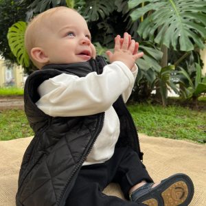 pratico, moderno , conjunto bebe blusa e calça, conjuntinho peluciado infantil, conjunto infantil estiloso, moda infantil, moda bebe, roupa para bebe, roupa de criança, loja online infantil, loja de roupa de bebe online, frete grátis, unissex, roupinhas bebe estilosas, outono inverno, conjuntinho bebe, peças infantis, conjunto 100% algodão, roupa bebe confortável, loja de bebe, roupa infantil minimalista, roupa baby, moda baby, algodão premium, roupinha de bebê, vestuário para bebês, roupas para recém-nascidos, roupas de bebê menina/menino, enxoval de bebê, body de bebê, jogos de roupa para bebê, acessórios para bebê, moda bebê, roupinhas fofas para bebê, roupas para chá de bebê, baby, praticidade, qualidade, roupas para bebes, site confiável, peças infantis, moda infantil, roupa de criança, manga longa, fashion, quentinho, le coeur, varejo, estiloso, básico, pratico, fácil de trocar, facil de vestir, moda bebe, baby, enxoval, maternidade, saída da maternidade, doula, pijaminhas, macacão, prematura, recém nascido, primeira gravidez