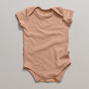 kit body infantil, kit body bebe, body infantil, body bebe, body cotton, verão, baby, site confiável, primavera verão, peças infantis, moda infantil, roupa de criança, conjunto body manga curta infantil, unissex, le coeur, minimalista, Roupas de bebê, Roupas infantis, Moda bebê, Roupas para recém-nascido, loja de bebê online, Conjuntos de bebê, Roupa de bebê a preço acessível, Roupas de bebê em promoção, Roupas de bebê para o verão, Conjuntos de roupas de bebê, Roupas de bebê meia estação, Roupa que cresce junto com o bebê, calça para bebê, Macacão para bebê Camiseta bebê, Roupas de bebê Fáceis de trocar, Body bebê, Calça bebê, macacão com pezinho, Saída de maternidade, Roupa de bebê para sair da maternidade, Roupa para neném, Peças para neném, short infantil, shorts para bebe, jaqueta para bebe, conjunto jaqueta e short, conjunto listrado infantil