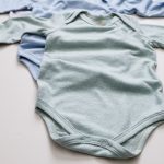 enxoval para bebe lista de enxoval maternidade dicas de maternidade mamae de primeira viagem recem nasciso puerperio amamentacao duvidas sobre maternidade gravidez parto cesaria parto natural dicas para o sono do bebe dicas de amamentacao primeiros passos do bebe macacão infantil, macacão bebe, malha 100% algodão, verão, baby, site confiável, primavera verão, peças infantis, moda infantil, roupa de criança, conjunto body manga curta infantil, unissex, le coeur, minimalista, Roupas de bebê, Roupas infantis, Moda bebê, Roupas para recém-nascido, loja de bebê online, Conjuntos de bebê, Roupa de bebê a preço acessível, Roupas de bebê em promoção, Roupas de bebê para o verão, Conjuntos de roupas de bebê, Roupas de bebê meia estação, Roupa que cresce junto com o bebê, calça para bebê, Macacão para bebê Camiseta bebê, Roupas de bebê Fáceis de trocar, Body bebê, Calça bebê, macacão com pezinho, Saída de maternidade, Roupa de bebê para sair da maternidade, Roupa para neném, Peças para neném maternidade sapatinho de bebe mantinha de bebe roupa de bebe menino roupa de bebe menina touca para bebe gorro para bebe pecas para aquecer o bebe inverno roupas de inverno para bebe