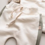 enxoval para bebe lista de enxoval maternidade dicas de maternidade mamae de primeira viagem recem nasciso puerperio amamentacao duvidas sobre maternidade gravidez parto cesaria parto natural dicas para o sono do bebe dicas de amamentacao primeiros passos do bebe macacão infantil, macacão bebe, malha 100% algodão, verão, baby, site confiável, primavera verão, peças infantis, moda infantil, roupa de criança, conjunto body manga curta infantil, unissex, le coeur, minimalista, Roupas de bebê, Roupas infantis, Moda bebê, Roupas para recém-nascido, loja de bebê online, Conjuntos de bebê, Roupa de bebê a preço acessível, Roupas de bebê em promoção, Roupas de bebê para o verão, Conjuntos de roupas de bebê, Roupas de bebê meia estação, Roupa que cresce junto com o bebê, calça para bebê, Macacão para bebê Camiseta bebê, Roupas de bebê Fáceis de trocar, Body bebê, Calça bebê, macacão com pezinho, Saída de maternidade, Roupa de bebê para sair da maternidade, Roupa para neném, Peças para neném maternidade sapatinho de bebe mantinha de bebe roupa de bebe menino roupa de bebe menina touca para bebe gorro para bebe pecas para aquecer o bebe inverno roupas de inverno para bebe o que levar na bolsa da maternidade o que o bebe mais usa nos primeiros dias leite materno amamentação doula dicas de amamentacao como amamentar dor pra amamentar meias para bebe mantas para bebe saida de maternidade sapatinhos de bebe enxoval bebe bolsa de bebe cha revelacao ideia de cha revelacao meia bebe touca bebe manta bebe sapatinho bebe nomes para bebes nomes mais usados