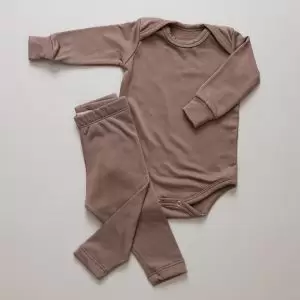 enxoval para bebe lista de enxoval maternidade dicas de maternidade mamae de primeira viagem recem nasciso puerperio amamentacao duvidas sobre maternidade gravidez parto cesaria parto natural dicas para o sono do bebe dicas de amamentacao primeiros passos do bebe macacão infantil, macacão bebe, malha 100% algodão, verão, baby, site confiável, primavera verão, peças infantis, moda infantil, roupa de criança, conjunto body manga curta infantil, unissex, le coeur, minimalista, Roupas de bebê, Roupas infantis, Moda bebê, Roupas para recém-nascido, loja de bebê online, Conjuntos de bebê, Roupa de bebê a preço acessível, Roupas de bebê em promoção, Roupas de bebê para o verão, Conjuntos de roupas de bebê, Roupas de bebê meia estação, Roupa que cresce junto com o bebê, calça para bebê, Macacão para bebê Camiseta bebê, Roupas de bebê Fáceis de trocar, Body bebê, Calça bebê, macacão com pezinho, Saída de maternidade, Roupa de bebê para sair da maternidade, Roupa para neném, Peças para neném maternidade sapatinho de bebe mantinha de bebe roupa de bebe menino roupa de bebe menina touca para bebe gorro para bebe pecas para aquecer o bebe inverno roupas de inverno para bebe o que levar na bolsa da maternidade o que o bebe mais usa nos primeiros dias leite materno amamentação doula dicas de amamentacao como amamentar dor pra amamentar meias para bebe mantas para bebe saida de maternidade sapatinhos de bebe enxoval bebe bolsa de bebe cha revelacao ideia de cha revelacao meia bebe touca bebe manta bebe sapatinho bebe nomes para bebes nomes mais usados lista de enxoval saida de maternidade pediatra parto humanizado pre natal doula pagao mijao calça culote bodi manga longa roupa menino roupa menina bebe menino bebe menina pos parto pós parto gravidez bolsa maternidade