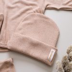 enxoval para bebe lista de enxoval maternidade dicas de maternidade mamae de primeira viagem recem nasciso puerperio amamentacao duvidas sobre maternidade gravidez parto cesaria parto natural dicas para o sono do bebe dicas de amamentacao primeiros passos do bebe macacão infantil, macacão bebe, malha 100% algodão, verão, baby, site confiável, primavera verão, peças infantis, moda infantil, roupa de criança, conjunto body manga curta infantil, unissex, le coeur, minimalista, Roupas de bebê, Roupas infantis, Moda bebê, Roupas para recém-nascido, loja de bebê online, Conjuntos de bebê, Roupa de bebê a preço acessível, Roupas de bebê em promoção, Roupas de bebê para o verão, Conjuntos de roupas de bebê, Roupas de bebê meia estação, Roupa que cresce junto com o bebê, calça para bebê, Macacão para bebê Camiseta bebê, Roupas de bebê Fáceis de trocar, Body bebê, Calça bebê, macacão com pezinho, Saída de maternidade, Roupa de bebê para sair da maternidade, Roupa para neném, Peças para neném maternidade sapatinho de bebe mantinha de bebe roupa de bebe menino roupa de bebe menina touca para bebe gorro para bebe pecas para aquecer o bebe inverno roupas de inverno para bebe Kit maternidade enxoval bebe completo kit bodyv e calça bebe kit saida de maternidade kit roupas de recem nascido calça bebe suedine algodao roupa de bebe confortavel enxoval bebe roupas infantis roupas para bebes preço calça bebe roupas personalizadas roupas de maternidade roupa de bebe confortaveis calça de bebe unissex