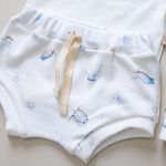 looks para bebe roupas de verao para bebe roupinhas fresquinhas para bebes 100 algodao malha algodao malha antialergica malha ecologica enxoval para bebe lista de enxoval maternidade dicas de maternidade mamae de primeira viagem recem nasciso puerperio amamentacao duvidas sobre maternidade gravidez parto cesaria parto natural dicas para o sono do bebe dicas de amamentacao primeiros passos do bebe macacão infantil, macacão bebe, malha 100% algodão, verão, baby, site confiável, primavera verão, peças infantis, moda infantil, roupa de criança, conjunto body manga curta infantil, unissex, le coeur, minimalista, Roupas de bebê, Roupas infantis, Moda bebê, Roupas para recém-nascido, loja de bebê online, Conjuntos de bebê, Roupa de bebê a preço acessível, Roupas de bebê em promoção, Roupas de bebê para o verão, Conjuntos de roupas de bebê, Roupas de bebê meia estação, Roupa que cresce junto com o bebê, calça para bebê, Macacão para bebê Camiseta bebê, Roupas de bebê Fáceis de trocar, Body bebê, Calça bebê, macacão com pezinho, Saída de maternidade, Roupa de bebê para sair da maternidade, Roupa para neném, Peças para neném maternidade sapatinho de bebe mantinha de bebe roupa de bebe menino roupa de bebe menina touca para bebe gorro para bebe pecas para aquecer o bebe inverno roupas de inverno para bebe Kit maternidade enxoval bebe completo kit bodyv e calça bebe kit saida de maternidade kit roupas de recem nascido calça bebe suedine algodao roupa de bebe confortavel enxoval bebe roupas infantis roupas para bebes preço calça bebe roupas personalizadas roupas de maternidade roupa de bebe confortaveis calça de bebe unissex