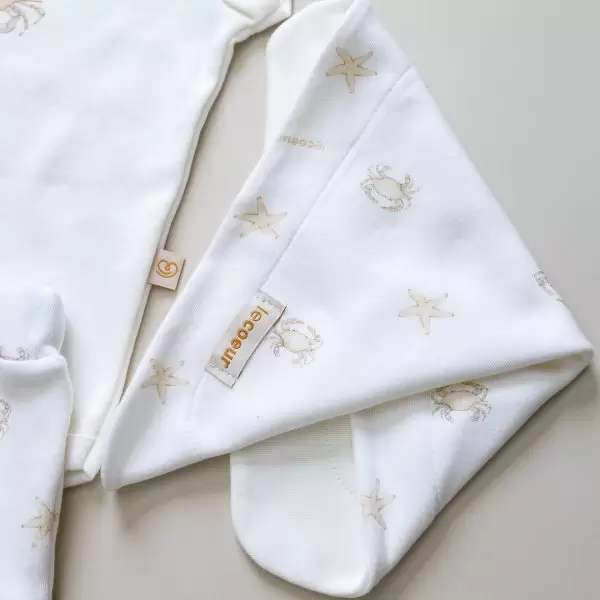 enxoval para bebe lista de enxoval maternidade dicas de maternidade mamae de primeira viagem recem nasciso puerperio amamentacao duvidas sobre maternidade gravidez parto cesaria parto natural dicas para o sono do bebe dicas de amamentacao primeiros passos do bebe macacão infantil, macacão bebe, malha 100% algodão, verão, baby, site confiável, primavera verão, peças infantis, moda infantil, roupa de criança, conjunto body manga curta infantil, unissex, le coeur, minimalista, Roupas de bebê, Roupas infantis, Moda bebê, Roupas para recém-nascido, loja de bebê online, Conjuntos de bebê, Roupa de bebê a preço acessível, Roupas de bebê em promoção, Roupas de bebê para o verão, Conjuntos de roupas de bebê, Roupas de bebê meia estação, Roupa que cresce junto com o bebê, calça para bebê, Macacão para bebê Camiseta bebê, Roupas de bebê Fáceis de trocar, Body bebê, Calça bebê, macacão com pezinho, Saída de maternidade, Roupa de bebê para sair da maternidade, Roupa para neném, Peças para neném maternidade sapatinho de bebe mantinha de bebe roupa de bebe menino roupa de bebe menina touca para bebe gorro para bebe pecas para aquecer o bebe inverno roupas de inverno para bebe Kit maternidade enxoval bebe completo kit bodyv e calça bebe kit saida de maternidade kit roupas de recem nascido calça bebe suedine algodao roupa de bebe confortavel enxoval bebe roupas infantis roupas para bebes preço calça bebe roupas personalizadas roupas de maternidade roupa de bebe confortaveis calça de bebe unissex