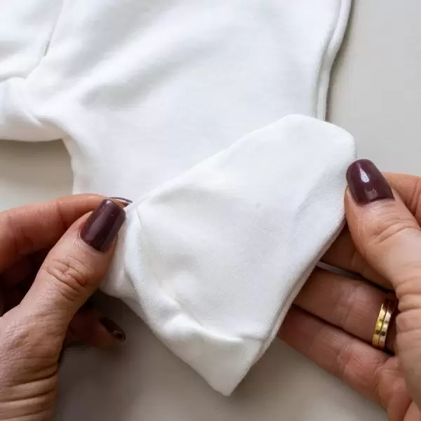 looks para bebe roupas de verao para bebe roupinhas fresquinhas para bebes 100 algodao malha algodao malha antialergica malha ecologica enxoval para bebe lista de enxoval maternidade dicas de maternidade mamae de primeira viagem recem nasciso puerperio amamentacao duvidas sobre maternidade gravidez parto cesaria parto natural dicas para o sono do bebe dicas de amamentacao primeiros passos do bebe macacão infantil, macacão bebe, malha 100% algodão, verão, baby, site confiável, primavera verão, peças infantis, moda infantil, roupa de criança, conjunto body manga curta infantil, unissex, le coeur, minimalista, Roupas de bebê, Roupas infantis, Moda bebê, Roupas para recém-nascido, loja de bebê online, Conjuntos de bebê, Roupa de bebê a preço acessível, Roupas de bebê em promoção, Roupas de bebê para o verão, Conjuntos de roupas de bebê, Roupas de bebê meia estação, Roupa que cresce junto com o bebê, calça para bebê, Macacão para bebê Camiseta bebê, Roupas de bebê Fáceis de trocar, Body bebê, Calça bebê, macacão com pezinho, Saída de maternidade, Roupa de bebê para sair da maternidade, Roupa para neném, Peças para neném maternidade sapatinho de bebe mantinha de bebe roupa de bebe menino roupa de bebe menina touca para bebe gorro para bebe pecas para aquecer o bebe inverno roupas de inverno para bebe Kit maternidade enxoval bebe completo kit bodyv e calça bebe kit saida de maternidade kit roupas de recem nascido calça bebe suedine algodao roupa de bebe confortavel enxoval bebe roupas infantis roupas para bebes preço calça bebe roupas personalizadas roupas de maternidade roupa de bebe confortaveis calça de bebe unissex