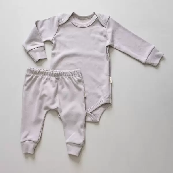 lista de enxoval para maternidade lista maternidade enxoval bebe saida de maternidade mala de maternidade looks para bebe roupas de verao para bebe roupinhas fresquinhas para bebes 100 algodao malha algodao malha antialergica malha ecologica enxoval para bebe lista de enxoval maternidade dicas de maternidade mamae de primeira viagem recem nasciso puerperio amamentacao duvidas sobre maternidade gravidez parto cesaria parto natural dicas para o sono do bebe dicas de amamentacao primeiros passos do bebe macacão infantil, macacão bebe, malha 100% algodão, verão, baby, site confiável, primavera verão, peças infantis, moda infantil, roupa de criança, conjunto body manga curta infantil, unissex, le coeur, minimalista, Roupas de bebê, Roupas infantis, Moda bebê, Roupas para recém-nascido, loja de bebê online, Conjuntos de bebê, Roupa de bebê a preço acessível, Roupas de bebê em promoção, Roupas de bebê para o verão, Conjuntos de roupas de bebê, Roupas de bebê meia estação, Roupa que cresce junto com o bebê, calça para bebê, Macacão para bebê Camiseta bebê, Roupas de bebê Fáceis de trocar, Body bebê, Calça bebê, macacão com pezinho, Saída de maternidade, Roupa de bebê para sair da maternidade, Roupa para neném, Peças para neném maternidade sapatinho de bebe mantinha de bebe roupa de bebe menino roupa de bebe menina touca para bebe gorro para bebe pecas para aquecer o bebe inverno roupas de inverno para bebe Kit maternidade enxoval bebe completo kit bodyv e calça bebe kit saida de maternidade kit roupas de recem nascido calça bebe suedine algodao roupa de bebe confortavel enxoval bebe roupas infantis roupas para bebes preço calça bebe roupas personalizadas roupas de maternidade roupa de bebe confortaveis calça de bebe unissex