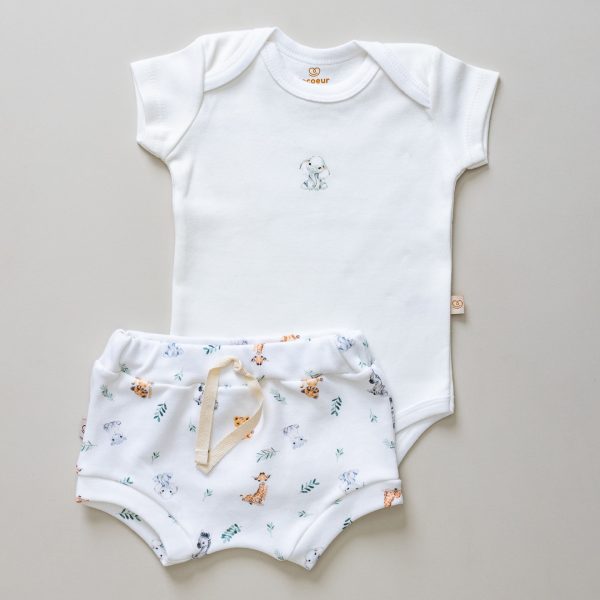 enxoval para bebe lista de enxoval maternidade dicas de maternidade mamae de primeira viagem recem nasciso puerperio amamentacao duvidas sobre maternidade gravidez parto cesaria parto natural dicas para o sono do bebe dicas de amamentacao primeiros passos do bebe macacão infantil, macacão bebe, malha 100% algodão, verão, baby, site confiável, primavera verão, peças infantis, moda infantil, roupa de criança, conjunto body manga curta infantil, unissex, le coeur, minimalista, Roupas de bebê, Roupas infantis, Moda bebê, Roupas para recém-nascido, loja de bebê online, Conjuntos de bebê, Roupa de bebê a preço acessível, Roupas de bebê em promoção, Roupas de bebê para o verão, Conjuntos de roupas de bebê, Roupas de bebê meia estação, Roupa que cresce junto com o bebê, calça para bebê, Macacão para bebê Camiseta bebê, Roupas de bebê Fáceis de trocar, Body bebê, Calça bebê, macacão com pezinho, Saída de maternidade, Roupa de bebê para sair da maternidade, Roupa para neném, Peças para neném maternidade sapatinho de bebe mantinha de bebe roupa de bebe menino roupa de bebe menina touca para bebe gorro para bebe pecas para aquecer o bebe inverno roupas de inverno para bebe Kit maternidade enxoval bebe completo kit bodyv e calça bebe kit saida de maternidade kit roupas de recem nascido calça bebe suedine algodao roupa de bebe confortavel enxoval bebe roupas infantis roupas para bebes preço calça bebe roupas personalizadas roupas de maternidade roupa de bebe confortaveis calça de bebe unissex