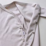 enxoval para bebe lista de enxoval maternidade dicas de maternidade mamae de primeira viagem recem nasciso puerperio amamentacao duvidas sobre maternidade gravidez parto cesaria parto natural dicas para o sono do bebe dicas de amamentacao primeiros passos do bebe macacão infantil, macacão bebe, malha 100% algodão, verão, baby, site confiável, primavera verão, peças infantis, moda infantil, roupa de criança, conjunto body manga curta infantil, unissex, le coeur, minimalista, Roupas de bebê, Roupas infantis, Moda bebê, Roupas para recém-nascido, loja de bebê online, Conjuntos de bebê, Roupa de bebê a preço acessível, Roupas de bebê em promoção, Roupas de bebê para o verão, Conjuntos de roupas de bebê, Roupas de bebê meia estação, Roupa que cresce junto com o bebê, calça para bebê, Macacão para bebê Camiseta bebê, Roupas de bebê Fáceis de trocar, Body bebê, Calça bebê, macacão com pezinho, Saída de maternidade, Roupa de bebê para sair da maternidade, Roupa para neném, Peças para neném maternidade sapatinho de bebe mantinha de bebe roupa de bebe menino roupa de bebe menina touca para bebe gorro para bebe pecas para aquecer o bebe inverno roupas de inverno para bebe Kit maternidade enxoval bebe completo kit bodyv e calça bebe kit saida de maternidade kit roupas de recem nascido calça bebe suedine algodao roupa de bebe confortavel enxoval bebe roupas infantis roupas para bebes preço calça bebe roupas personalizadas roupas de maternidade roupa de bebe confortaveis calça de bebe unissex ideias para mesversario dicas de amamentacao quarto de bebe decoracao para quarto de bebe malha leve e respiravel feito em algodao confortável confortavel para o dia a dia maciez moderna e estilosa peças meia estacao