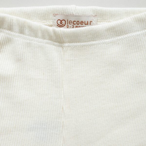 enxoval para bebê, lista de enxoval maternidade, dicas de maternidade, mamãe de primeira viagem, recém-nascido, puerpério, amamentação, dúvidas sobre maternidade, gravidez, parto, cesárea, parto natural, dicas para o sono do bebê, primeiros passos do bebê, macacão infantil, macacão bebê, malha 100% algodão, verão, primavera verão, baby, site confiável, peças infantis, moda infantil, roupa de criança, conjunto body manga curta infantil, unissex, Le Coeur, minimalista, roupas de bebê, roupas infantis, moda bebê, roupas para recém-nascido, loja de bebê online, conjuntos de bebê, roupa de bebê a preço acessível, roupas de bebê em promoção, roupas de bebê para o verão, conjuntos de roupas de bebê, roupas de bebê meia estação, roupa que cresce junto com o bebê, calça para bebê, macacão para bebê, camiseta bebê, roupas de bebê fáceis de trocar, body bebê, calça bebê, macacão com pezinho, saída de maternidade, roupa de bebê para sair da maternidade, roupa para neném, peças para neném maternidade, sapatinho de bebê, mantinha de bebê, roupa de bebê menino, roupa de bebê menina, touca para bebê, gorro para bebê, peças para aquecer o bebê, inverno, roupas de inverno para bebê, kit maternidade, enxoval bebê completo, kit body e calça bebê, kit saída de maternidade, kit roupas de recém-nascido, calça bebê suedine algodão, roupa de bebê confortável, enxoval bebê, roupas infantis, roupas para bebês preço, calça bebê, roupas personalizadas, roupas de maternidade, roupas de bebê confortáveis, calça de bebê unissex, ideias para mesversário, dicas de amamentação, quarto de bebê, decoração para quarto de bebê, malha leve e respirável, feito em algodão, confortável, maciez, moderna e estilosa, peças meia estação, enxoval completo para bebê, o que levar na mala da maternidade, lista enxoval maternidade atualizada, enxoval prático para recém-nascido, itens essenciais do enxoval, enxoval para mamãe e bebê, bolsa maternidade organizada, maternidade real, maternidade leve, maternidade na prática, dicas para mamães de primeira viagem, cuidados com o bebê recém-nascido, o que comprar antes do nascimento, roupinhas para maternidade, enxoval minimalista, enxoval sustentável para bebê, roupas fresquinhas para bebê, moda bebê verão, roupa leve para dias quentes, conjuntinho de verão bebê, roupas de bebê respiráveis, tecidos leves para o calor, roupas de bebê para meia-estação, looks de verão para bebê, conforto térmico para o bebê, roupa de bebê para clima quente, kit verão bebê, looks básicos de verão, roupas de bebê para passear, roupas de bebê para o dia a dia, roupas de bebê 100% algodão, algodão macio para bebê, roupas de bebê hipoalergênicas, tecidos naturais para bebê, roupas sem poliéster, malha respirável para bebê, roupas seguras para a pele do bebê, conforto e maciez para o bebê, roupas que não irritam a pele, roupas duráveis e confortáveis, roupas que acompanham o crescimento, qualidade premium infantil, roupas com toque suave, body de algodão para bebê, body manga curta bebê verão, calça bebê algodão, macacão leve para recém-nascido, conjunto bebê minimalista, roupas básicas para bebê, roupas neutras unissex, roupinhas para bebê menino e menina, kit body e calça bebê, kit roupas para recém-nascido, saída maternidade algodão, roupas práticas para trocar, roupas para o enxoval do bebê, roupas para dormir o bebê, pijaminha bebê, roupa para o bebê dormir confortável, amor em cada detalhe, feito com carinho para o bebê, cada fase com conforto, roupas para momentos especiais, estilo minimalista infantil, conforto que abraça, roupas que acompanham o crescimento, moda infantil afetiva, roupas pensadas para o dia a dia da mamãe.