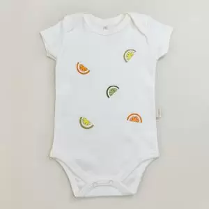 enxoval para bebê, lista de enxoval maternidade, dicas de maternidade, mamãe de primeira viagem, recém-nascido, puerpério, amamentação, dúvidas sobre maternidade, gravidez, parto, cesárea, parto natural, dicas para o sono do bebê, primeiros passos do bebê, macacão infantil, macacão bebê, malha 100% algodão, verão, primavera verão, baby, site confiável, peças infantis, moda infantil, roupa de criança, conjunto body manga curta infantil, unissex, Le Coeur, minimalista, roupas de bebê, roupas infantis, moda bebê, roupas para recém-nascido, loja de bebê online, conjuntos de bebê, roupa de bebê a preço acessível, roupas de bebê em promoção, roupas de bebê para o verão, conjuntos de roupas de bebê, roupas de bebê meia estação, roupa que cresce junto com o bebê, calça para bebê, macacão para bebê, camiseta bebê, roupas de bebê fáceis de trocar, body bebê, calça bebê, macacão com pezinho, saída de maternidade, roupa de bebê para sair da maternidade, roupa para neném, peças para neném maternidade, sapatinho de bebê, mantinha de bebê, roupa de bebê menino, roupa de bebê menina, touca para bebê, gorro para bebê, peças para aquecer o bebê, inverno, roupas de inverno para bebê, kit maternidade, enxoval bebê completo, kit body e calça bebê, kit saída de maternidade, kit roupas de recém-nascido, calça bebê suedine algodão, roupa de bebê confortável, enxoval bebê, roupas infantis, roupas para bebês preço, calça bebê, roupas personalizadas, roupas de maternidade, roupas de bebê confortáveis, calça de bebê unissex, ideias para mesversário, dicas de amamentação, quarto de bebê, decoração para quarto de bebê, malha leve e respirável, feito em algodão, confortável, maciez, moderna e estilosa, peças meia estação, enxoval completo para bebê, o que levar na mala da maternidade, lista enxoval maternidade atualizada, enxoval prático para recém-nascido, itens essenciais do enxoval, enxoval para mamãe e bebê, bolsa maternidade organizada, maternidade real, maternidade leve, maternidade na prática, dicas para mamães de primeira viagem, cuidados com o bebê recém-nascido, o que comprar antes do nascimento, roupinhas para maternidade, enxoval minimalista, enxoval sustentável para bebê, roupas fresquinhas para bebê, moda bebê verão, roupa leve para dias quentes, conjuntinho de verão bebê, roupas de bebê respiráveis, tecidos leves para o calor, roupas de bebê para meia-estação, looks de verão para bebê, conforto térmico para o bebê, roupa de bebê para clima quente, kit verão bebê, looks básicos de verão, roupas de bebê para passear, roupas de bebê para o dia a dia, roupas de bebê 100% algodão, algodão macio para bebê, roupas de bebê hipoalergênicas, tecidos naturais para bebê, roupas sem poliéster, malha respirável para bebê, roupas seguras para a pele do bebê, conforto e maciez para o bebê, roupas que não irritam a pele, roupas duráveis e confortáveis, roupas que acompanham o crescimento, qualidade premium infantil, roupas com toque suave, body de algodão para bebê, body manga curta bebê verão, calça bebê algodão, macacão leve para recém-nascido, conjunto bebê minimalista, roupas básicas para bebê, roupas neutras unissex, roupinhas para bebê menino e menina, kit body e calça bebê, kit roupas para recém-nascido, saída maternidade algodão, roupas práticas para trocar, roupas para o enxoval do bebê, roupas para dormir o bebê, pijaminha bebê, roupa para o bebê dormir confortável, amor em cada detalhe, feito com carinho para o bebê, cada fase com conforto, roupas para momentos especiais, estilo minimalista infantil, conforto que abraça, roupas que acompanham o crescimento, moda infantil afetiva, roupas pensadas para o dia a dia da mamãe.