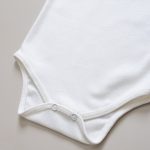 enxoval para bebe lista de enxoval maternidade dicas de maternidade mamae de primeira viagem recem nasciso puerperio amamentacao duvidas sobre maternidade gravidez parto cesaria parto natural dicas para o sono do bebe dicas de amamentacao primeiros passos do bebe macacão infantil, macacão bebe, malha 100% algodão, verão, baby, site confiável, primavera verão, peças infantis, moda infantil, roupa de criança, conjunto body manga curta infantil, unissex, le coeur, minimalista, Roupas de bebê, Roupas infantis, Moda bebê, Roupas para recém-nascido, loja de bebê online, Conjuntos de bebê, Roupa de bebê a preço acessível, Roupas de bebê em promoção, Roupas de bebê para o verão, Conjuntos de roupas de bebê, Roupas de bebê meia estação, Roupa que cresce junto com o bebê, calça para bebê, Macacão para bebê Camiseta bebê, Roupas de bebê Fáceis de trocar, Body bebê, Calça bebê, macacão com pezinho, Saída de maternidade, Roupa de bebê para sair da maternidade, Roupa para neném, Peças para neném