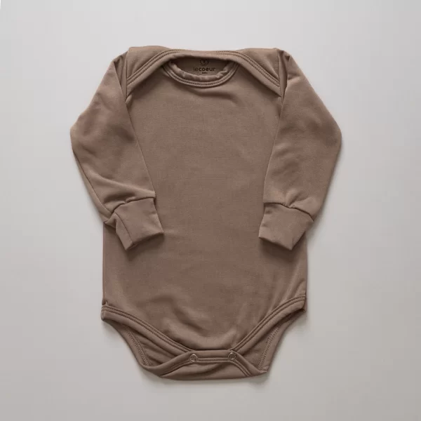 Body Bebe Manga Longa Unissex Térmico enxoval para bebê, lista de enxoval maternidade, dicas de maternidade, mamãe de primeira viagem, recém-nascido, puerpério, amamentação, dúvidas sobre maternidade, gravidez, parto, cesárea, parto natural, dicas para o sono do bebê, primeiros passos do bebê, macacão infantil, macacão bebê, malha 100% algodão, verão, primavera verão, baby, site confiável, peças infantis, moda infantil, roupa de criança, conjunto body manga curta infantil, unissex, Le Coeur, minimalista, roupas de bebê, roupas infantis, moda bebê, roupas para recém-nascido, loja de bebê online, conjuntos de bebê, roupa de bebê a preço acessível, roupas de bebê em promoção, roupas de bebê para o verão, conjuntos de roupas de bebê, roupas de bebê meia estação, roupa que cresce junto com o bebê, calça para bebê, macacão para bebê, camiseta bebê, roupas de bebê fáceis de trocar, body bebê, calça bebê, macacão com pezinho, saída de maternidade, roupa de bebê para sair da maternidade, roupa para neném, peças para neném maternidade, sapatinho de bebê, mantinha de bebê, roupa de bebê menino, roupa de bebê menina, touca para bebê, gorro para bebê, peças para aquecer o bebê, inverno, roupas de inverno para bebê, kit maternidade, enxoval bebê completo, kit body e calça bebê, kit saída de maternidade, kit roupas de recém-nascido, calça bebê suedine algodão, roupa de bebê confortável, enxoval bebê, roupas infantis, roupas para bebês preço, calça bebê, roupas personalizadas, roupas de maternidade, roupas de bebê confortáveis, calça de bebê unissex, ideias para mesversário, dicas de amamentação, quarto de bebê, decoração para quarto de bebê, malha leve e respirável, feito em algodão, confortável, maciez, moderna e estilosa, peças meia estação, enxoval completo para bebê, o que levar na mala da maternidade, lista enxoval maternidade atualizada, enxoval prático para recém-nascido, itens essenciais do enxoval, enxoval para mamãe e bebê, bolsa maternidade organizada, maternidade real, maternidade leve, maternidade na prática, dicas para mamães de primeira viagem, cuidados com o bebê recém-nascido, o que comprar antes do nascimento, roupinhas para maternidade, enxoval minimalista, enxoval sustentável para bebê, roupas fresquinhas para bebê, moda bebê verão, roupa leve para dias quentes, conjuntinho de verão bebê, roupas de bebê respiráveis, tecidos leves para o calor, roupas de bebê para meia-estação, looks de verão para bebê, conforto térmico para o bebê, roupa de bebê para clima quente, kit verão bebê, looks básicos de verão, roupas de bebê para passear, roupas de bebê para o dia a dia, roupas de bebê 100% algodão, algodão macio para bebê, roupas de bebê hipoalergênicas, tecidos naturais para bebê, roupas sem poliéster, malha respirável para bebê, roupas seguras para a pele do bebê, conforto e maciez para o bebê, roupas que não irritam a pele, roupas duráveis e confortáveis, roupas que acompanham o crescimento, qualidade premium infantil, roupas com toque suave, body de algodão para bebê, body manga curta bebê verão, calça bebê algodão, macacão leve para recém-nascido, conjunto bebê minimalista, roupas básicas para bebê, roupas neutras unissex, roupinhas para bebê menino e menina, kit body e calça bebê, kit roupas para recém-nascido, saída maternidade algodão, roupas práticas para trocar, roupas para o enxoval do bebê, roupas para dormir o bebê, pijaminha bebê, roupa para o bebê dormir confortável, amor em cada detalhe, feito com carinho para o bebê, cada fase com conforto, roupas para momentos especiais, estilo minimalista infantil, conforto que abraça, roupas que acompanham o crescimento, moda infantil afetiva, roupas pensadas para o dia a dia da mamãe.