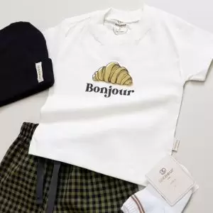 enxoval para bebê, lista de enxoval maternidade, dicas de maternidade, mamãe de primeira viagem, recém-nascido, puerpério, amamentação, dúvidas sobre maternidade, gravidez, parto, cesárea, parto natural, dicas para o sono do bebê, primeiros passos do bebê, macacão infantil, macacão bebê, malha 100% algodão, verão, primavera verão, baby, site confiável, peças infantis, moda infantil, roupa de criança, conjunto body manga curta infantil, unissex, Le Coeur, minimalista, roupas de bebê, roupas infantis, moda bebê, roupas para recém-nascido, loja de bebê online, conjuntos de bebê, roupa de bebê a preço acessível, roupas de bebê em promoção, roupas de bebê para o verão, conjuntos de roupas de bebê, roupas de bebê meia estação, roupa que cresce junto com o bebê, calça para bebê, macacão para bebê, camiseta bebê, roupas de bebê fáceis de trocar, body bebê, calça bebê, macacão com pezinho, saída de maternidade, roupa de bebê para sair da maternidade, roupa para neném, peças para neném maternidade, sapatinho de bebê, mantinha de bebê, roupa de bebê menino, roupa de bebê menina, touca para bebê, gorro para bebê, peças para aquecer o bebê, inverno, roupas de inverno para bebê, kit maternidade, enxoval bebê completo, kit body e calça bebê, kit saída de maternidade, kit roupas de recém-nascido, calça bebê suedine algodão, roupa de bebê confortável, enxoval bebê, roupas infantis, roupas para bebês preço, calça bebê, roupas personalizadas, roupas de maternidade, roupas de bebê confortáveis, calça de bebê unissex, ideias para mesversário, dicas de amamentação, quarto de bebê, decoração para quarto de bebê, malha leve e respirável, feito em algodão, confortável, maciez, moderna e estilosa, peças meia estação, enxoval completo para bebê, o que levar na mala da maternidade, lista enxoval maternidade atualizada, enxoval prático para recém-nascido, itens essenciais do enxoval, enxoval para mamãe e bebê, bolsa maternidade organizada, maternidade real, maternidade leve, maternidade na prática, dicas para mamães de primeira viagem, cuidados com o bebê recém-nascido, o que comprar antes do nascimento, roupinhas para maternidade, enxoval minimalista, enxoval sustentável para bebê, roupas fresquinhas para bebê, moda bebê verão, roupa leve para dias quentes, conjuntinho de verão bebê, roupas de bebê respiráveis, tecidos leves para o calor, roupas de bebê para meia-estação, looks de verão para bebê, conforto térmico para o bebê, roupa de bebê para clima quente, kit verão bebê, looks básicos de verão, roupas de bebê para passear, roupas de bebê para o dia a dia, roupas de bebê 100% algodão, algodão macio para bebê, roupas de bebê hipoalergênicas, tecidos naturais para bebê, roupas sem poliéster, malha respirável para bebê, roupas seguras para a pele do bebê, conforto e maciez para o bebê, roupas que não irritam a pele, roupas duráveis e confortáveis, roupas que acompanham o crescimento, qualidade premium infantil, roupas com toque suave, body de algodão para bebê, body manga curta bebê verão, calça bebê algodão, macacão leve para recém-nascido, conjunto bebê minimalista, roupas básicas para bebê, roupas neutras unissex, roupinhas para bebê menino e menina, kit body e calça bebê, kit roupas para recém-nascido, saída maternidade algodão, roupas práticas para trocar, roupas para o enxoval do bebê, roupas para dormir o bebê, pijaminha bebê, roupa para o bebê dormir confortável, amor em cada detalhe, feito com carinho para o bebê, cada fase com conforto, roupas para momentos especiais, estilo minimalista infantil, conforto que abraça, roupas que acompanham o crescimento, moda infantil afetiva, roupas pensadas para o dia a dia da mamãe.