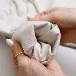 enxoval para bebê, lista de enxoval maternidade, dicas de maternidade, mamãe de primeira viagem, recém-nascido, puerpério, amamentação, dúvidas sobre maternidade, gravidez, parto, cesárea, parto natural, dicas para o sono do bebê, primeiros passos do bebê, macacão infantil, macacão bebê, malha 100% algodão, verão, primavera verão, baby, site confiável, peças infantis, moda infantil, roupa de criança, conjunto body manga curta infantil, unissex, Le Coeur, minimalista, roupas de bebê, roupas infantis, moda bebê, roupas para recém-nascido, loja de bebê online, conjuntos de bebê, roupa de bebê a preço acessível, roupas de bebê em promoção, roupas de bebê para o verão, conjuntos de roupas de bebê, roupas de bebê meia estação, roupa que cresce junto com o bebê, calça para bebê, macacão para bebê, camiseta bebê, roupas de bebê fáceis de trocar, body bebê, calça bebê, macacão com pezinho, saída de maternidade, roupa de bebê para sair da maternidade, roupa para neném, peças para neném maternidade, sapatinho de bebê, mantinha de bebê, roupa de bebê menino, roupa de bebê menina, touca para bebê, gorro para bebê, peças para aquecer o bebê, inverno, roupas de inverno para bebê, kit maternidade, enxoval bebê completo, kit body e calça bebê, kit saída de maternidade, kit roupas de recém-nascido, calça bebê suedine algodão, roupa de bebê confortável, enxoval bebê, roupas infantis, roupas para bebês preço, calça bebê, roupas personalizadas, roupas de maternidade, roupas de bebê confortáveis, calça de bebê unissex, ideias para mesversário, dicas de amamentação, quarto de bebê, decoração para quarto de bebê, malha leve e respirável, feito em algodão, confortável, maciez, moderna e estilosa, peças meia estação, enxoval completo para bebê, o que levar na mala da maternidade, lista enxoval maternidade atualizada, enxoval prático para recém-nascido, itens essenciais do enxoval, enxoval para mamãe e bebê, bolsa maternidade organizada, maternidade real, maternidade leve, maternidade na prática, dicas para mamães de primeira viagem, cuidados com o bebê recém-nascido, o que comprar antes do nascimento, roupinhas para maternidade, enxoval minimalista, enxoval sustentável para bebê, roupas fresquinhas para bebê, moda bebê verão, roupa leve para dias quentes, conjuntinho de verão bebê, roupas de bebê respiráveis, tecidos leves para o calor, roupas de bebê para meia-estação, looks de verão para bebê, conforto térmico para o bebê, roupa de bebê para clima quente, kit verão bebê, looks básicos de verão, roupas de bebê para passear, roupas de bebê para o dia a dia, roupas de bebê 100% algodão, algodão macio para bebê, roupas de bebê hipoalergênicas, tecidos naturais para bebê, roupas sem poliéster, malha respirável para bebê, roupas seguras para a pele do bebê, conforto e maciez para o bebê, roupas que não irritam a pele, roupas duráveis e confortáveis, roupas que acompanham o crescimento, qualidade premium infantil, roupas com toque suave, body de algodão para bebê, body manga curta bebê verão, calça bebê algodão, macacão leve para recém-nascido, conjunto bebê minimalista, roupas básicas para bebê, roupas neutras unissex, roupinhas para bebê menino e menina, kit body e calça bebê, kit roupas para recém-nascido, saída maternidade algodão, roupas práticas para trocar, roupas para o enxoval do bebê, roupas para dormir o bebê, pijaminha bebê, roupa para o bebê dormir confortável, amor em cada detalhe, feito com carinho para o bebê, cada fase com conforto, roupas para momentos especiais, estilo minimalista infantil, conforto que abraça, roupas que acompanham o crescimento, moda infantil afetiva, roupas pensadas para o dia a dia da mamãe.