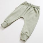 enxoval para bebê, lista de enxoval maternidade, dicas de maternidade, mamãe de primeira viagem, recém-nascido, puerpério, amamentação, dúvidas sobre maternidade, gravidez, parto, cesárea, parto natural, dicas para o sono do bebê, primeiros passos do bebê, macacão infantil, macacão bebê, malha 100% algodão, verão, primavera verão, baby, site confiável, peças infantis, moda infantil, roupa de criança, conjunto body manga curta infantil, unissex, Le Coeur, minimalista, roupas de bebê, roupas infantis, moda bebê, roupas para recém-nascido, loja de bebê online, conjuntos de bebê, roupa de bebê a preço acessível, roupas de bebê em promoção, roupas de bebê para o verão, conjuntos de roupas de bebê, roupas de bebê meia estação, roupa que cresce junto com o bebê, calça para bebê, macacão para bebê, camiseta bebê, roupas de bebê fáceis de trocar, body bebê, calça bebê, macacão com pezinho, saída de maternidade, roupa de bebê para sair da maternidade, roupa para neném, peças para neném maternidade, sapatinho de bebê, mantinha de bebê, roupa de bebê menino, roupa de bebê menina, touca para bebê, gorro para bebê, peças para aquecer o bebê, inverno, roupas de inverno para bebê, kit maternidade, enxoval bebê completo, kit body e calça bebê, kit saída de maternidade, kit roupas de recém-nascido, calça bebê suedine algodão, roupa de bebê confortável, enxoval bebê, roupas infantis, roupas para bebês preço, calça bebê, roupas personalizadas, roupas de maternidade, roupas de bebê confortáveis, calça de bebê unissex, ideias para mesversário, dicas de amamentação, quarto de bebê, decoração para quarto de bebê, malha leve e respirável, feito em algodão, confortável, maciez, moderna e estilosa, peças meia estação, enxoval completo para bebê, o que levar na mala da maternidade, lista enxoval maternidade atualizada, enxoval prático para recém-nascido, itens essenciais do enxoval, enxoval para mamãe e bebê, bolsa maternidade organizada, maternidade real, maternidade leve, maternidade na prática, dicas para mamães de primeira viagem, cuidados com o bebê recém-nascido, o que comprar antes do nascimento, roupinhas para maternidade, enxoval minimalista, enxoval sustentável para bebê, roupas fresquinhas para bebê, moda bebê verão, roupa leve para dias quentes, conjuntinho de verão bebê, roupas de bebê respiráveis, tecidos leves para o calor, roupas de bebê para meia-estação, looks de verão para bebê, conforto térmico para o bebê, roupa de bebê para clima quente, kit verão bebê, looks básicos de verão, roupas de bebê para passear, roupas de bebê para o dia a dia, roupas de bebê 100% algodão, algodão macio para bebê, roupas de bebê hipoalergênicas, tecidos naturais para bebê, roupas sem poliéster, malha respirável para bebê, roupas seguras para a pele do bebê, conforto e maciez para o bebê, roupas que não irritam a pele, roupas duráveis e confortáveis, roupas que acompanham o crescimento, qualidade premium infantil, roupas com toque suave, body de algodão para bebê, body manga curta bebê verão, calça bebê algodão, macacão leve para recém-nascido, conjunto bebê minimalista, roupas básicas para bebê, roupas neutras unissex, roupinhas para bebê menino e menina, kit body e calça bebê, kit roupas para recém-nascido, saída maternidade algodão, roupas práticas para trocar, roupas para o enxoval do bebê, roupas para dormir o bebê, pijaminha bebê, roupa para o bebê dormir confortável, amor em cada detalhe, feito com carinho para o bebê, cada fase com conforto, roupas para momentos especiais, estilo minimalista infantil, conforto que abraça, roupas que acompanham o crescimento, moda infantil afetiva, roupas pensadas para o dia a dia da mamãe.