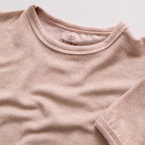 enxoval para bebê, lista de enxoval maternidade, dicas de maternidade, mamãe de primeira viagem, recém-nascido, puerpério, amamentação, dúvidas sobre maternidade, gravidez, parto, cesárea, parto natural, dicas para o sono do bebê, primeiros passos do bebê, macacão infantil, macacão bebê, malha 100% algodão, verão, primavera verão, baby, site confiável, peças infantis, moda infantil, roupa de criança, conjunto body manga curta infantil, unissex, Le Coeur, minimalista, roupas de bebê, roupas infantis, moda bebê, roupas para recém-nascido, loja de bebê online, conjuntos de bebê, roupa de bebê a preço acessível, roupas de bebê em promoção, roupas de bebê para o verão, conjuntos de roupas de bebê, roupas de bebê meia estação, roupa que cresce junto com o bebê, calça para bebê, macacão para bebê, camiseta bebê, roupas de bebê fáceis de trocar, body bebê, calça bebê, macacão com pezinho, saída de maternidade, roupa de bebê para sair da maternidade, roupa para neném, peças para neném maternidade, sapatinho de bebê, mantinha de bebê, roupa de bebê menino, roupa de bebê menina, touca para bebê, gorro para bebê, peças para aquecer o bebê, inverno, roupas de inverno para bebê, kit maternidade, enxoval bebê completo, kit body e calça bebê, kit saída de maternidade, kit roupas de recém-nascido, calça bebê suedine algodão, roupa de bebê confortável, enxoval bebê, roupas infantis, roupas para bebês preço, calça bebê, roupas personalizadas, roupas de maternidade, roupas de bebê confortáveis, calça de bebê unissex, ideias para mesversário, dicas de amamentação, quarto de bebê, decoração para quarto de bebê, malha leve e respirável, feito em algodão, confortável, maciez, moderna e estilosa, peças meia estação, enxoval completo para bebê, o que levar na mala da maternidade, lista enxoval maternidade atualizada, enxoval prático para recém-nascido, itens essenciais do enxoval, enxoval para mamãe e bebê, bolsa maternidade organizada, maternidade real, maternidade leve, maternidade na prática, dicas para mamães de primeira viagem, cuidados com o bebê recém-nascido, o que comprar antes do nascimento, roupinhas para maternidade, enxoval minimalista, enxoval sustentável para bebê, roupas fresquinhas para bebê, moda bebê verão, roupa leve para dias quentes, conjuntinho de verão bebê, roupas de bebê respiráveis, tecidos leves para o calor, roupas de bebê para meia-estação, looks de verão para bebê, conforto térmico para o bebê, roupa de bebê para clima quente, kit verão bebê, looks básicos de verão, roupas de bebê para passear, roupas de bebê para o dia a dia, roupas de bebê 100% algodão, algodão macio para bebê, roupas de bebê hipoalergênicas, tecidos naturais para bebê, roupas sem poliéster, malha respirável para bebê, roupas seguras para a pele do bebê, conforto e maciez para o bebê, roupas que não irritam a pele, roupas duráveis e confortáveis, roupas que acompanham o crescimento, qualidade premium infantil, roupas com toque suave, body de algodão para bebê, body manga curta bebê verão, calça bebê algodão, macacão leve para recém-nascido, conjunto bebê minimalista, roupas básicas para bebê, roupas neutras unissex, roupinhas para bebê menino e menina, kit body e calça bebê, kit roupas para recém-nascido, saída maternidade algodão, roupas práticas para trocar, roupas para o enxoval do bebê, roupas para dormir o bebê, pijaminha bebê, roupa para o bebê dormir confortável, amor em cada detalhe, feito com carinho para o bebê, cada fase com conforto, roupas para momentos especiais, estilo minimalista infantil, conforto que abraça, roupas que acompanham o crescimento, moda infantil afetiva, roupas pensadas para o dia a dia da mamãe.