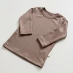 enxoval para bebê, lista de enxoval maternidade, dicas de maternidade, mamãe de primeira viagem, recém-nascido, puerpério, amamentação, dúvidas sobre maternidade, gravidez, parto, cesárea, parto natural, dicas para o sono do bebê, primeiros passos do bebê, macacão infantil, macacão bebê, malha 100% algodão, verão, primavera verão, baby, site confiável, peças infantis, moda infantil, roupa de criança, conjunto body manga curta infantil, unissex, Le Coeur, minimalista, roupas de bebê, roupas infantis, moda bebê, roupas para recém-nascido, loja de bebê online, conjuntos de bebê, roupa de bebê a preço acessível, roupas de bebê em promoção, roupas de bebê para o verão, conjuntos de roupas de bebê, roupas de bebê meia estação, roupa que cresce junto com o bebê, calça para bebê, macacão para bebê, camiseta bebê, roupas de bebê fáceis de trocar, body bebê, calça bebê, macacão com pezinho, saída de maternidade, roupa de bebê para sair da maternidade, roupa para neném, peças para neném maternidade, sapatinho de bebê, mantinha de bebê, roupa de bebê menino, roupa de bebê menina, touca para bebê, gorro para bebê, peças para aquecer o bebê, inverno, roupas de inverno para bebê, kit maternidade, enxoval bebê completo, kit body e calça bebê, kit saída de maternidade, kit roupas de recém-nascido, calça bebê suedine algodão, roupa de bebê confortável, enxoval bebê, roupas infantis, roupas para bebês preço, calça bebê, roupas personalizadas, roupas de maternidade, roupas de bebê confortáveis, calça de bebê unissex, ideias para mesversário, dicas de amamentação, quarto de bebê, decoração para quarto de bebê, malha leve e respirável, feito em algodão, confortável, maciez, moderna e estilosa, peças meia estação, enxoval completo para bebê, o que levar na mala da maternidade, lista enxoval maternidade atualizada, enxoval prático para recém-nascido, itens essenciais do enxoval, enxoval para mamãe e bebê, bolsa maternidade organizada, maternidade real, maternidade leve, maternidade na prática, dicas para mamães de primeira viagem, cuidados com o bebê recém-nascido, o que comprar antes do nascimento, roupinhas para maternidade, enxoval minimalista, enxoval sustentável para bebê, roupas fresquinhas para bebê, moda bebê verão, roupa leve para dias quentes, conjuntinho de verão bebê, roupas de bebê respiráveis, tecidos leves para o calor, roupas de bebê para meia-estação, looks de verão para bebê, conforto térmico para o bebê, roupa de bebê para clima quente, kit verão bebê, looks básicos de verão, roupas de bebê para passear, roupas de bebê para o dia a dia, roupas de bebê 100% algodão, algodão macio para bebê, roupas de bebê hipoalergênicas, tecidos naturais para bebê, roupas sem poliéster, malha respirável para bebê, roupas seguras para a pele do bebê, conforto e maciez para o bebê, roupas que não irritam a pele, roupas duráveis e confortáveis, roupas que acompanham o crescimento, qualidade premium infantil, roupas com toque suave, body de algodão para bebê, body manga curta bebê verão, calça bebê algodão, macacão leve para recém-nascido, conjunto bebê minimalista, roupas básicas para bebê, roupas neutras unissex, roupinhas para bebê menino e menina, kit body e calça bebê, kit roupas para recém-nascido, saída maternidade algodão, roupas práticas para trocar, roupas para o enxoval do bebê, roupas para dormir o bebê, pijaminha bebê, roupa para o bebê dormir confortável, amor em cada detalhe, feito com carinho para o bebê, cada fase com conforto, roupas para momentos especiais, estilo minimalista infantil, conforto que abraça, roupas que acompanham o crescimento, moda infantil afetiva, roupas pensadas para o dia a dia da mamãe.