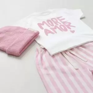 enxoval para bebê, lista de enxoval maternidade, dicas de maternidade, mamãe de primeira viagem, recém-nascido, puerpério, amamentação, dúvidas sobre maternidade, gravidez, parto, cesárea, parto natural, dicas para o sono do bebê, primeiros passos do bebê, macacão infantil, macacão bebê, malha 100% algodão, verão, primavera verão, baby, site confiável, peças infantis, moda infantil, roupa de criança, conjunto body manga curta infantil, unissex, Le Coeur, minimalista, roupas de bebê, roupas infantis, moda bebê, roupas para recém-nascido, loja de bebê online, conjuntos de bebê, roupa de bebê a preço acessível, roupas de bebê em promoção, roupas de bebê para o verão, conjuntos de roupas de bebê, roupas de bebê meia estação, roupa que cresce junto com o bebê, calça para bebê, macacão para bebê, camiseta bebê, roupas de bebê fáceis de trocar, body bebê, calça bebê, macacão com pezinho, saída de maternidade, roupa de bebê para sair da maternidade, roupa para neném, peças para neném maternidade, sapatinho de bebê, mantinha de bebê, roupa de bebê menino, roupa de bebê menina, touca para bebê, gorro para bebê, peças para aquecer o bebê, inverno, roupas de inverno para bebê, kit maternidade, enxoval bebê completo, kit body e calça bebê, kit saída de maternidade, kit roupas de recém-nascido, calça bebê suedine algodão, roupa de bebê confortável, enxoval bebê, roupas infantis, roupas para bebês preço, calça bebê, roupas personalizadas, roupas de maternidade, roupas de bebê confortáveis, calça de bebê unissex, ideias para mesversário, dicas de amamentação, quarto de bebê, decoração para quarto de bebê, malha leve e respirável, feito em algodão, confortável, maciez, moderna e estilosa, peças meia estação, enxoval completo para bebê, o que levar na mala da maternidade, lista enxoval maternidade atualizada, enxoval prático para recém-nascido, itens essenciais do enxoval, enxoval para mamãe e bebê, bolsa maternidade organizada, maternidade real, maternidade leve, maternidade na prática, dicas para mamães de primeira viagem, cuidados com o bebê recém-nascido, o que comprar antes do nascimento, roupinhas para maternidade, enxoval minimalista, enxoval sustentável para bebê, roupas fresquinhas para bebê, moda bebê verão, roupa leve para dias quentes, conjuntinho de verão bebê, roupas de bebê respiráveis, tecidos leves para o calor, roupas de bebê para meia-estação, looks de verão para bebê, conforto térmico para o bebê, roupa de bebê para clima quente, kit verão bebê, looks básicos de verão, roupas de bebê para passear, roupas de bebê para o dia a dia, roupas de bebê 100% algodão, algodão macio para bebê, roupas de bebê hipoalergênicas, tecidos naturais para bebê, roupas sem poliéster, malha respirável para bebê, roupas seguras para a pele do bebê, conforto e maciez para o bebê, roupas que não irritam a pele, roupas duráveis e confortáveis, roupas que acompanham o crescimento, qualidade premium infantil, roupas com toque suave, body de algodão para bebê, body manga curta bebê verão, calça bebê algodão, macacão leve para recém-nascido, conjunto bebê minimalista, roupas básicas para bebê, roupas neutras unissex, roupinhas para bebê menino e menina, kit body e calça bebê, kit roupas para recém-nascido, saída maternidade algodão, roupas práticas para trocar, roupas para o enxoval do bebê, roupas para dormir o bebê, pijaminha bebê, roupa para o bebê dormir confortável, amor em cada detalhe, feito com carinho para o bebê, cada fase com conforto, roupas para momentos especiais, estilo minimalista infantil, conforto que abraça, roupas que acompanham o crescimento, moda infantil afetiva, roupas pensadas para o dia a dia da mamãe.