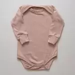 enxoval para bebê, lista de enxoval maternidade, dicas de maternidade, mamãe de primeira viagem, recém-nascido, puerpério, amamentação, dúvidas sobre maternidade, gravidez, parto, cesárea, parto natural, dicas para o sono do bebê, primeiros passos do bebê, macacão infantil, macacão bebê, malha 100% algodão, verão, primavera verão, baby, site confiável, peças infantis, moda infantil, roupa de criança, conjunto body manga curta infantil, unissex, Le Coeur, minimalista, roupas de bebê, roupas infantis, moda bebê, roupas para recém-nascido, loja de bebê online, conjuntos de bebê, roupa de bebê a preço acessível, roupas de bebê em promoção, roupas de bebê para o verão, conjuntos de roupas de bebê, roupas de bebê meia estação, roupa que cresce junto com o bebê, calça para bebê, macacão para bebê, camiseta bebê, roupas de bebê fáceis de trocar, body bebê, calça bebê, macacão com pezinho, saída de maternidade, roupa de bebê para sair da maternidade, roupa para neném, peças para neném maternidade, sapatinho de bebê, mantinha de bebê, roupa de bebê menino, roupa de bebê menina, touca para bebê, gorro para bebê, peças para aquecer o bebê, inverno, roupas de inverno para bebê, kit maternidade, enxoval bebê completo, kit body e calça bebê, kit saída de maternidade, kit roupas de recém-nascido, calça bebê suedine algodão, roupa de bebê confortável, enxoval bebê, roupas infantis, roupas para bebês preço, calça bebê, roupas personalizadas, roupas de maternidade, roupas de bebê confortáveis, calça de bebê unissex, ideias para mesversário, dicas de amamentação, quarto de bebê, decoração para quarto de bebê, malha leve e respirável, feito em algodão, confortável, maciez, moderna e estilosa, peças meia estação, enxoval completo para bebê, o que levar na mala da maternidade, lista enxoval maternidade atualizada, enxoval prático para recém-nascido, itens essenciais do enxoval, enxoval para mamãe e bebê, bolsa maternidade organizada, maternidade real, maternidade leve, maternidade na prática, dicas para mamães de primeira viagem, cuidados com o bebê recém-nascido, o que comprar antes do nascimento, roupinhas para maternidade, enxoval minimalista, enxoval sustentável para bebê, roupas fresquinhas para bebê, moda bebê verão, roupa leve para dias quentes, conjuntinho de verão bebê, roupas de bebê respiráveis, tecidos leves para o calor, roupas de bebê para meia-estação, looks de verão para bebê, conforto térmico para o bebê, roupa de bebê para clima quente, kit verão bebê, looks básicos de verão, roupas de bebê para passear, roupas de bebê para o dia a dia, roupas de bebê 100% algodão, algodão macio para bebê, roupas de bebê hipoalergênicas, tecidos naturais para bebê, roupas sem poliéster, malha respirável para bebê, roupas seguras para a pele do bebê, conforto e maciez para o bebê, roupas que não irritam a pele, roupas duráveis e confortáveis, roupas que acompanham o crescimento, qualidade premium infantil, roupas com toque suave, body de algodão para bebê, body manga curta bebê verão, calça bebê algodão, macacão leve para recém-nascido, conjunto bebê minimalista, roupas básicas para bebê, roupas neutras unissex, roupinhas para bebê menino e menina, kit body e calça bebê, kit roupas para recém-nascido, saída maternidade algodão, roupas práticas para trocar, roupas para o enxoval do bebê, roupas para dormir o bebê, pijaminha bebê, roupa para o bebê dormir confortável, amor em cada detalhe, feito com carinho para o bebê, cada fase com conforto, roupas para momentos especiais, estilo minimalista infantil, conforto que abraça, roupas que acompanham o crescimento, moda infantil afetiva, roupas pensadas para o dia a dia da mamãe.