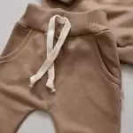 moletom e calça infantil, conjunto moletom bordado infantil, conjunto infantil estiloso, moletom gola careca infantil, moda bebe, roupa para bebe, roupa de criança, loja online infantil, loja de roupa de bebe online, frete grátis, roupinhas bebe estilosas, outono inverno, conjuntinho bebe, peças infantis, conjunto 100% algodão, roupa bebe confortável, loja de bebe, roupa infantil minimalista, roupa baby, moda baby, algodão premium, roupinha de bebê, vestuário para bebês, roupas para recém-nascidos, roupas de bebê menina/menino, enxoval de bebê, body de bebê, jogos de roupa para bebê, acessórios para bebê, moda bebê, roupinhas fofas para bebê, roupas para chá de bebê, baby, roupas para bebes, site confiável, peças infantis, moda infantil, roupa de criança, moda bebe fashion, le coeur, fácil de abotoar, roupinha unissex para bebe