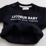 moletom e calça infantil, conjunto moletom peluciado infantil, conjunto infantil estiloso, moletom gola careca infantil, moda bebe, roupa para bebe, roupa de criança, loja online infantil, loja de roupa de bebe online, frete grátis, roupinhas bebe estilosas, outono inverno, conjuntinho bebe, peças infantis, conjunto 100% algodão, roupa bebe confortável, loja de bebe, roupa infantil minimalista, roupa baby, moda baby, algodão premium, roupinha de bebê, vestuário para bebês, roupas para recém-nascidos, roupas de bebê menina/menino, enxoval de bebê, body de bebê, jogos de roupa para bebê, acessórios para bebê, moda bebê, roupinhas fofas para bebê, roupas para chá de bebê, baby, roupas para bebes, site confiável, peças infantis, moda infantil, roupa de criança, moda bebe fashion, le coeur, fácil de abotoar, roupinha unissex para bebe