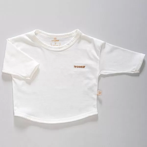 camiseta over infantil, camiseta manga longa infantil conjunto infantil estiloso, moda bebe, roupa para bebe, roupa de criança, loja online infantil, loja de roupa de bebe online, frete grátis, roupinhas bebe estilosas, outono inverno, conjuntinho bebe, peças infantis, conjunto 100% algodão, roupa bebe confortável, loja de bebe, roupa infantil minimalista, roupa baby, moda baby, algodão premium, roupinha de bebê, vestuário para bebês, roupas para recém-nascidos, roupas de bebê menina/menino, enxoval de bebê, body de bebê, jogos de roupa para bebê, acessórios para bebê, moda bebê, roupinhas fofas para bebê, roupas para chá de bebê, baby, roupas para bebes, site confiável, peças infantis, moda infantil, roupa de criança, moda bebe fashion, le coeur, fácil de abotoar, roupinha unissex para bebe