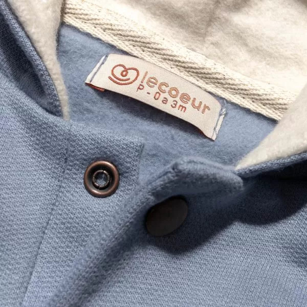 Conjunto Bebê Casaco com Capuz e Calça em Moletom Unissex Azul Denim - Image 4