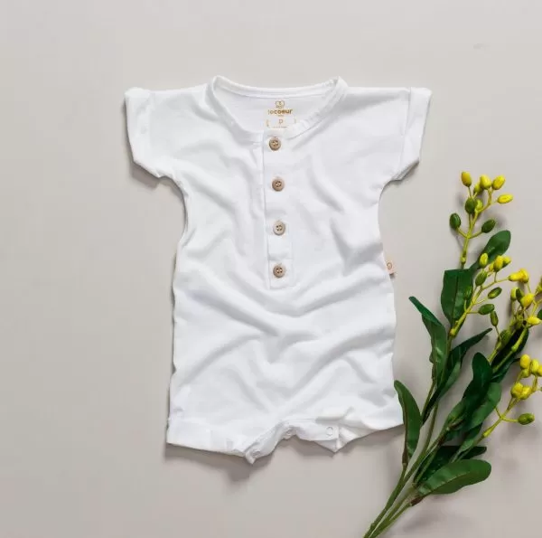 macacão infantil, macacão bebe, malha 100% algodão, verão, baby, site confiável, primavera verão, peças infantis, moda infantil, roupa de criança, conjunto body manga curta infantil, unissex, le coeur, minimalista, Roupas de bebê, Roupas infantis, Moda bebê, Roupas para recém-nascido, loja de bebê online, Conjuntos de bebê, Roupa de bebê a preço acessível, Roupas de bebê em promoção, Roupas de bebê para o verão, Conjuntos de roupas de bebê, Roupas de bebê meia estação, Roupa que cresce junto com o bebê, calça para bebê, Macacão para bebê Camiseta bebê, Roupas de bebê Fáceis de trocar, Body bebê, Calça bebê, macacão com pezinho, Saída de maternidade, Roupa de bebê para sair da maternidade, Roupa para neném, Peças para neném