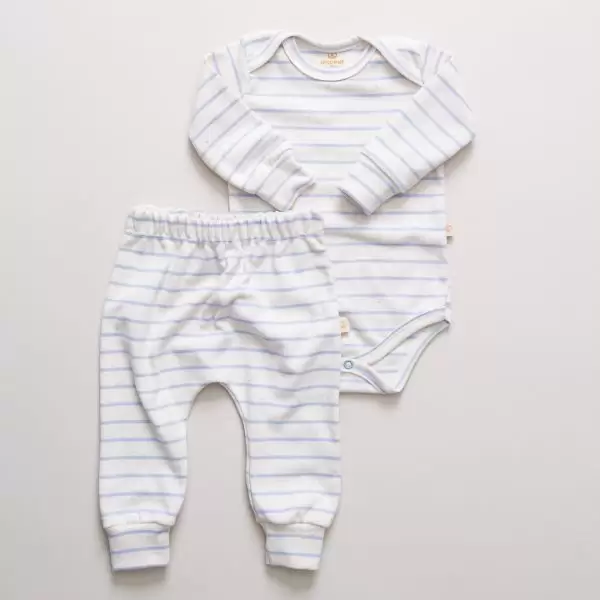 enxoval para bebe lista de enxoval maternidade dicas de maternidade mamae de primeira viagem recem nasciso puerperio amamentacao duvidas sobre maternidade gravidez parto cesaria parto natural dicas para o sono do bebe dicas de amamentacao primeiros passos do bebe macacão infantil, macacão bebe, malha 100% algodão, verão, baby, site confiável, primavera verão, peças infantis, moda infantil, roupa de criança, conjunto body manga curta infantil, unissex, le coeur, minimalista, Roupas de bebê, Roupas infantis, Moda bebê, Roupas para recém-nascido, loja de bebê online, Conjuntos de bebê, Roupa de bebê a preço acessível, Roupas de bebê em promoção, Roupas de bebê para o verão, Conjuntos de roupas de bebê, Roupas de bebê meia estação, Roupa que cresce junto com o bebê, calça para bebê, Macacão para bebê Camiseta bebê, Roupas de bebê Fáceis de trocar, Body bebê, Calça bebê, macacão com pezinho, Saída de maternidade, Roupa de bebê para sair da maternidade, Roupa para neném, Peças para neném maternidade sapatinho de bebe mantinha de bebe roupa de bebe menino roupa de bebe menina touca para bebe gorro para bebe pecas para aquecer o bebe inverno roupas de inverno para bebe frio roupa de frio roupinhas de inverno para bebe roupinhas quentinhas para bebe pediatra o que levar na bolsa da maternidade dicas de amamentacao primeiras vacinas do bebe