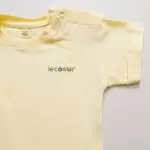 enxoval para bebe lista de enxoval maternidade dicas de maternidade mamae de primeira viagem recem nasciso puerperio amamentacao duvidas sobre maternidade gravidez parto cesaria parto natural dicas para o sono do bebe dicas de amamentacao primeiros passos do bebe macacão infantil, macacão bebe, malha 100% algodão, verão, baby, site confiável, primavera verão, peças infantis, moda infantil, roupa de criança, conjunto body manga curta infantil, unissex, le coeur, minimalista, Roupas de bebê, Roupas infantis, Moda bebê, Roupas para recém-nascido, loja de bebê online, Conjuntos de bebê, Roupa de bebê a preço acessível, Roupas de bebê em promoção, Roupas de bebê para o verão, Conjuntos de roupas de bebê, Roupas de bebê meia estação, Roupa que cresce junto com o bebê, calça para bebê, Macacão para bebê Camiseta bebê, Roupas de bebê Fáceis de trocar, Body bebê, Calça bebê, macacão com pezinho, Saída de maternidade, Roupa de bebê para sair da maternidade, Roupa para neném, Peças para neném maternidade sapatinho de bebe mantinha de bebe roupa de bebe menino roupa de bebe menina