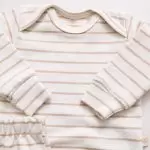 enxoval para bebe lista de enxoval maternidade dicas de maternidade mamae de primeira viagem recem nasciso puerperio amamentacao duvidas sobre maternidade gravidez parto cesaria parto natural dicas para o sono do bebe dicas de amamentacao primeiros passos do bebe macacão infantil, macacão bebe, malha 100% algodão, verão, baby, site confiável, primavera verão, peças infantis, moda infantil, roupa de criança, conjunto body manga curta infantil, unissex, le coeur, minimalista, Roupas de bebê, Roupas infantis, Moda bebê, Roupas para recém-nascido, loja de bebê online, Conjuntos de bebê, Roupa de bebê a preço acessível, Roupas de bebê em promoção, Roupas de bebê para o verão, Conjuntos de roupas de bebê, Roupas de bebê meia estação, Roupa que cresce junto com o bebê, calça para bebê, Macacão para bebê Camiseta bebê, Roupas de bebê Fáceis de trocar, Body bebê, Calça bebê, macacão com pezinho, Saída de maternidade, Roupa de bebê para sair da maternidade, Roupa para neném, Peças para neném maternidade sapatinho de bebe mantinha de bebe roupa de bebe menino roupa de bebe menina touca para bebe gorro para bebe pecas para aquecer o bebe inverno roupas de inverno para bebe