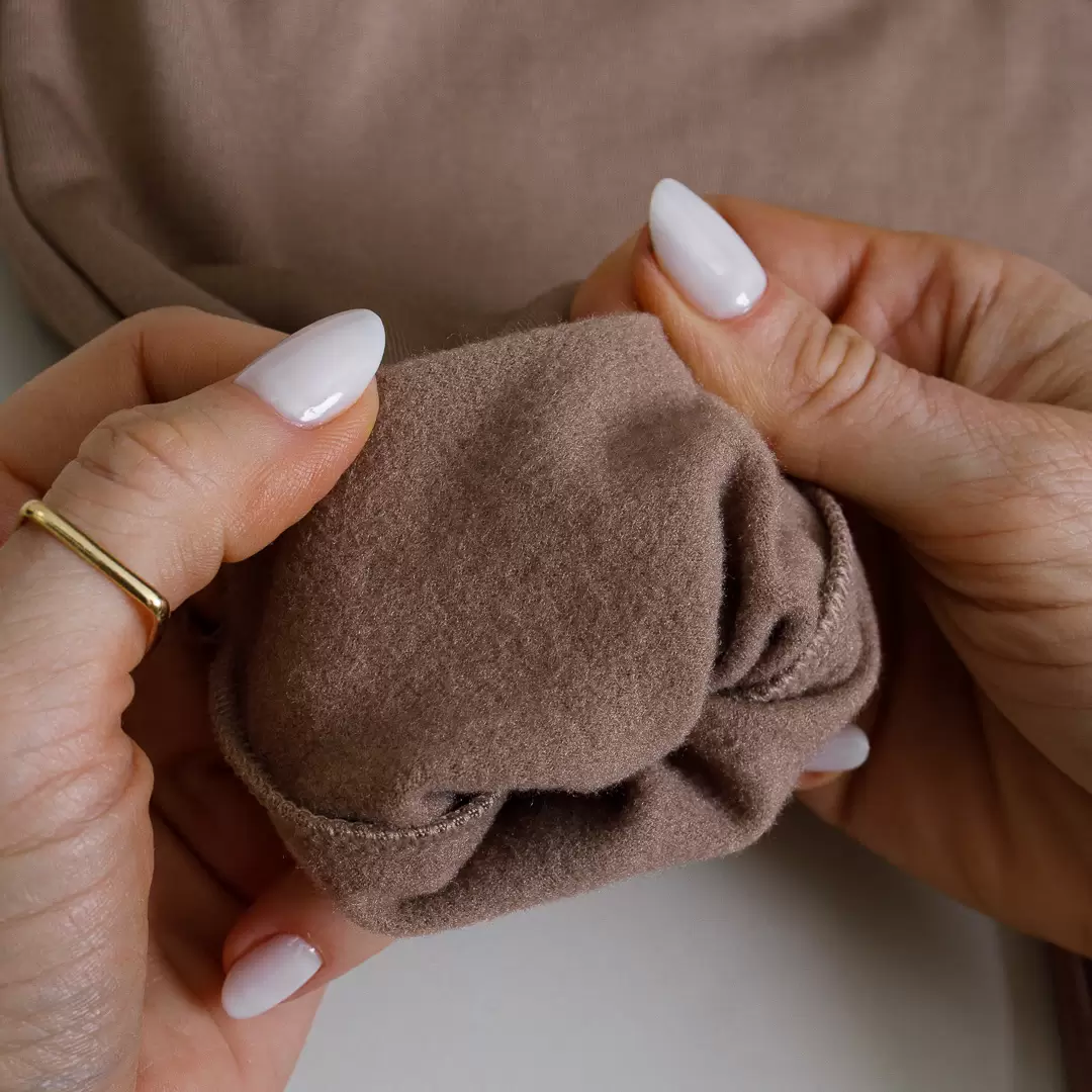 enxoval para bebê, lista de enxoval maternidade, dicas de maternidade, mamãe de primeira viagem, recém-nascido, puerpério, amamentação, dúvidas sobre maternidade, gravidez, parto, cesárea, parto natural, dicas para o sono do bebê, primeiros passos do bebê, macacão infantil, macacão bebê, malha 100% algodão, verão, primavera verão, baby, site confiável, peças infantis, moda infantil, roupa de criança, conjunto body manga curta infantil, unissex, Le Coeur, minimalista, roupas de bebê, roupas infantis, moda bebê, roupas para recém-nascido, loja de bebê online, conjuntos de bebê, roupa de bebê a preço acessível, roupas de bebê em promoção, roupas de bebê para o verão, conjuntos de roupas de bebê, roupas de bebê meia estação, roupa que cresce junto com o bebê, calça para bebê, macacão para bebê, camiseta bebê, roupas de bebê fáceis de trocar, body bebê, calça bebê, macacão com pezinho, saída de maternidade, roupa de bebê para sair da maternidade, roupa para neném, peças para neném maternidade, sapatinho de bebê, mantinha de bebê, roupa de bebê menino, roupa de bebê menina, touca para bebê, gorro para bebê, peças para aquecer o bebê, inverno, roupas de inverno para bebê, kit maternidade, enxoval bebê completo, kit body e calça bebê, kit saída de maternidade, kit roupas de recém-nascido, calça bebê suedine algodão, roupa de bebê confortável, enxoval bebê, roupas infantis, roupas para bebês preço, calça bebê, roupas personalizadas, roupas de maternidade, roupas de bebê confortáveis, calça de bebê unissex, ideias para mesversário, dicas de amamentação, quarto de bebê, decoração para quarto de bebê, malha leve e respirável, feito em algodão, confortável, maciez, moderna e estilosa, peças meia estação, enxoval completo para bebê, o que levar na mala da maternidade, lista enxoval maternidade atualizada, enxoval prático para recém-nascido, itens essenciais do enxoval, enxoval para mamãe e bebê, bolsa maternidade organizada, maternidade real, maternidade leve, maternidade na prática, dicas para mamães de primeira viagem, cuidados com o bebê recém-nascido, o que comprar antes do nascimento, roupinhas para maternidade, enxoval minimalista, enxoval sustentável para bebê, roupas fresquinhas para bebê, moda bebê verão, roupa leve para dias quentes, conjuntinho de verão bebê, roupas de bebê respiráveis, tecidos leves para o calor, roupas de bebê para meia-estação, looks de verão para bebê, conforto térmico para o bebê, roupa de bebê para clima quente, kit verão bebê, looks básicos de verão, roupas de bebê para passear, roupas de bebê para o dia a dia, roupas de bebê 100% algodão, algodão macio para bebê, roupas de bebê hipoalergênicas, tecidos naturais para bebê, roupas sem poliéster, malha respirável para bebê, roupas seguras para a pele do bebê, conforto e maciez para o bebê, roupas que não irritam a pele, roupas duráveis e confortáveis, roupas que acompanham o crescimento, qualidade premium infantil, roupas com toque suave, body de algodão para bebê, body manga curta bebê verão, calça bebê algodão, macacão leve para recém-nascido, conjunto bebê minimalista, roupas básicas para bebê, roupas neutras unissex, roupinhas para bebê menino e menina, kit body e calça bebê, kit roupas para recém-nascido, saída maternidade algodão, roupas práticas para trocar, roupas para o enxoval do bebê, roupas para dormir o bebê, pijaminha bebê, roupa para o bebê dormir confortável, amor em cada detalhe, feito com carinho para o bebê, cada fase com conforto, roupas para momentos especiais, estilo minimalista infantil, conforto que abraça, roupas que acompanham o crescimento, moda infantil afetiva, roupas pensadas para o dia a dia da mamãe.