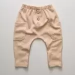 calca-cargo-100-algodao-quentinho-confortavel-neutro-unissex-le-coeur-outono-inverno-varejo-minimalista-estiloso-basico-pratico-facil-de-combinar-leve-moda-bebe-baby