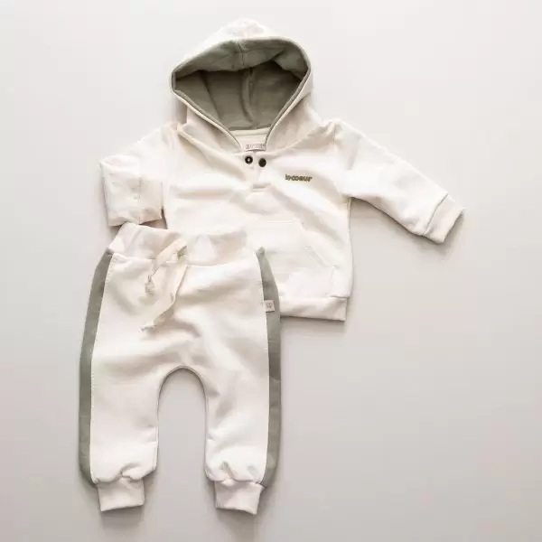 enxoval para bebe lista de enxoval maternidade dicas de maternidade mamae de primeira viagem recem nasciso puerperio amamentacao duvidas sobre maternidade gravidez parto cesaria parto natural dicas para o sono do bebe dicas de amamentacao primeiros passos do bebe macacão infantil, macacão bebe, malha 100% algodão, verão, baby, site confiável, primavera verão, peças infantis, moda infantil, roupa de criança, conjunto body manga curta infantil, unissex, le coeur, minimalista, Roupas de bebê, Roupas infantis, Moda bebê, Roupas para recém-nascido, loja de bebê online, Conjuntos de bebê, Roupa de bebê a preço acessível, Roupas de bebê em promoção, Roupas de bebê para o verão, Conjuntos de roupas de bebê, Roupas de bebê meia estação, Roupa que cresce junto com o bebê, calça para bebê, Macacão para bebê Camiseta bebê, Roupas de bebê Fáceis de trocar, Body bebê, Calça bebê, macacão com pezinho, Saída de maternidade, Roupa de bebê para sair da maternidade, Roupa para neném, Peças para neném maternidade sapatinho de bebe mantinha de bebe roupa de bebe menino roupa de bebe menina touca para bebe gorro para bebe pecas para aquecer o bebe inverno roupas de inverno para bebe o que levar na bolsa da maternidade o que o bebe mais usa nos primeiros dias leite materno amamentação doula dicas de amamentacao como amamentar dor pra amamentar meias para bebe mantas para bebe saida de maternidade sapatinhos de bebe enxoval bebe bolsa de bebe cha revelacao ideia de cha revelacao meia bebe touca bebe manta bebe sapatinho bebe nomes para bebes nomes mais usados