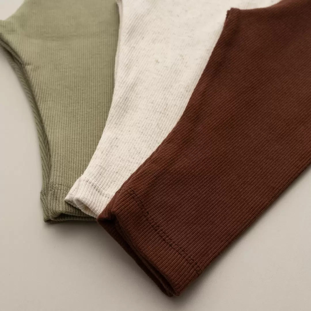 enxoval para bebe lista de enxoval maternidade dicas de maternidade mamae de primeira viagem recem nasciso puerperio amamentacao duvidas sobre maternidade gravidez parto cesaria parto natural dicas para o sono do bebe dicas de amamentacao primeiros passos do bebe macacão infantil, macacão bebe, malha 100% algodão, verão, baby, site confiável, primavera verão, peças infantis, moda infantil, roupa de criança, conjunto body manga curta infantil, unissex, le coeur, minimalista, Roupas de bebê, Roupas infantis, Moda bebê, Roupas para recém-nascido, loja de bebê online, Conjuntos de bebê, Roupa de bebê a preço acessível, Roupas de bebê em promoção, Roupas de bebê para o verão, Conjuntos de roupas de bebê, Roupas de bebê meia estação, Roupa que cresce junto com o bebê, calça para bebê, Macacão para bebê Camiseta bebê, Roupas de bebê Fáceis de trocar, Body bebê, Calça bebê, macacão com pezinho, Saída de maternidade, Roupa de bebê para sair da maternidade, Roupa para neném, Peças para neném maternidade sapatinho de bebe mantinha de bebe roupa de bebe menino roupa de bebe menina touca para bebe gorro para bebe pecas para aquecer o bebe inverno roupas de inverno para bebe o que levar na bolsa da maternidade o que o bebe mais usa nos primeiros dias leite materno amamentação doula dicas de amamentacao como amamentar dor pra amamentar meias para bebe mantas para bebe saida de maternidade sapatinhos de bebe enxoval bebe bolsa de bebe cha revelacao ideia de cha revelacao meia bebe touca bebe manta bebe sapatinho bebe