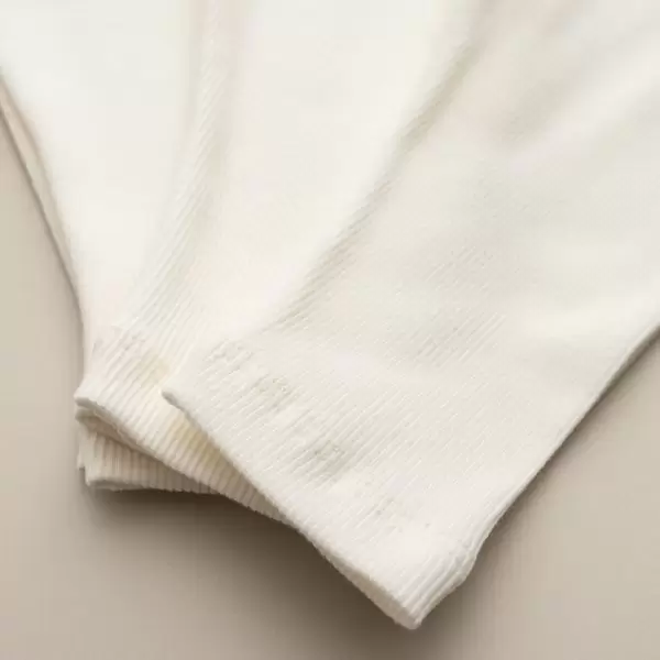 enxoval para bebe lista de enxoval maternidade dicas de maternidade mamae de primeira viagem recem nasciso puerperio amamentacao duvidas sobre maternidade gravidez parto cesaria parto natural dicas para o sono do bebe dicas de amamentacao primeiros passos do bebe macacão infantil, macacão bebe, malha 100% algodão, verão, baby, site confiável, primavera verão, peças infantis, moda infantil, roupa de criança, conjunto body manga curta infantil, unissex, le coeur, minimalista, Roupas de bebê, Roupas infantis, Moda bebê, Roupas para recém-nascido, loja de bebê online, Conjuntos de bebê, Roupa de bebê a preço acessível, Roupas de bebê em promoção, Roupas de bebê para o verão, Conjuntos de roupas de bebê, Roupas de bebê meia estação, Roupa que cresce junto com o bebê, calça para bebê, Macacão para bebê Camiseta bebê, Roupas de bebê Fáceis de trocar, Body bebê, Calça bebê, macacão com pezinho, Saída de maternidade, Roupa de bebê para sair da maternidade, Roupa para neném, Peças para neném maternidade sapatinho de bebe mantinha de bebe roupa de bebe menino roupa de bebe menina touca para bebe gorro para bebe pecas para aquecer o bebe inverno roupas de inverno para bebe o que levar na bolsa da maternidade o que o bebe mais usa nos primeiros dias leite materno amamentação doula dicas de amamentacao como amamentar dor pra amamentar meias para bebe mantas para bebe saida de maternidade sapatinhos de bebe enxoval bebe bolsa de bebe cha revelacao ideia de cha revelacao meia bebe touca bebe manta bebe sapatinho bebe