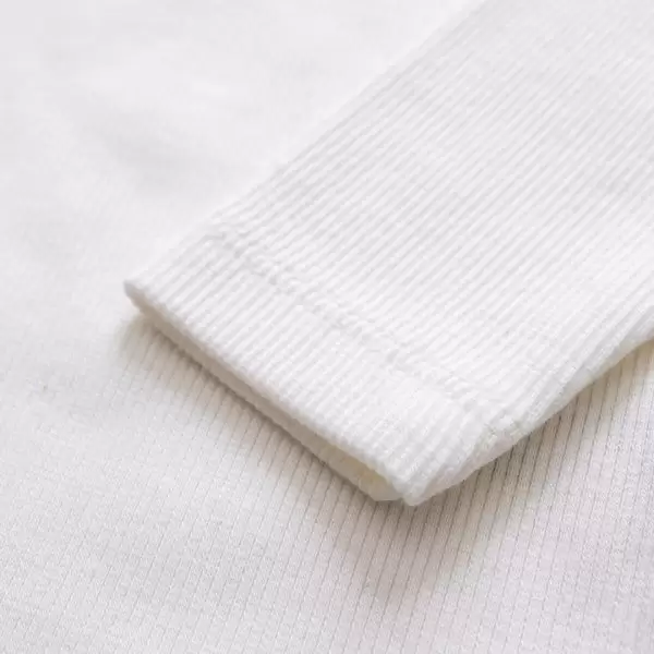 Camiseta Ribana off white 100% algodão confortavel unissex le coeur outono inverno varejo minimalista estiloso basico pratico leve moda bebe baby clean moderno inverno