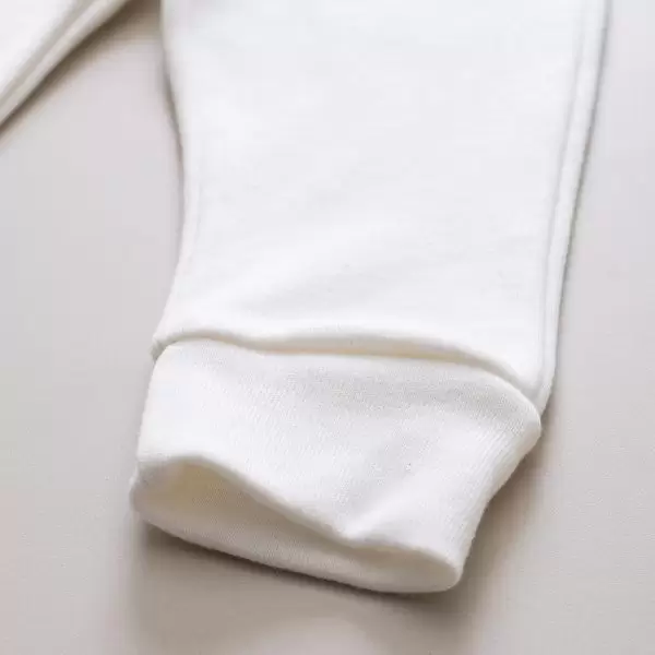 enxoval para bebe lista de enxoval maternidade dicas de maternidade mamae de primeira viagem recem nasciso puerperio amamentacao duvidas sobre maternidade gravidez parto cesaria parto natural dicas para o sono do bebe dicas de amamentacao primeiros passos do bebe macacão infantil, macacão bebe, malha 100% algodão, verão, baby, site confiável, primavera verão, peças infantis, moda infantil, roupa de criança, conjunto body manga curta infantil, unissex, le coeur, minimalista, Roupas de bebê, Roupas infantis, Moda bebê, Roupas para recém-nascido, loja de bebê online, Conjuntos de bebê, Roupa de bebê a preço acessível, Roupas de bebê em promoção, Roupas de bebê para o verão, Conjuntos de roupas de bebê, Roupas de bebê meia estação, Roupa que cresce junto com o bebê, calça para bebê, Macacão para bebê Camiseta bebê, Roupas de bebê Fáceis de trocar, Body bebê, Calça bebê, macacão com pezinho, Saída de maternidade, Roupa de bebê para sair da maternidade, Roupa para neném, Peças para neném maternidade sapatinho de bebe mantinha de bebe roupa de bebe menino roupa de bebe menina touca para bebe gorro para bebe pecas para aquecer o bebe inverno roupas de inverno para bebe Kit maternidade enxoval bebe completo kit bodyv e calça bebe kit saida de maternidade kit roupas de recem nascido calça bebe suedine algodao roupa de bebe confortavel enxoval bebe roupas infantis roupas para bebes preço calça bebe roupas personalizadas roupas de maternidade roupa de bebe confortaveis calça de bebe unissex