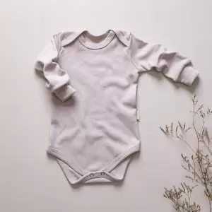 enxoval para bebe lista de enxoval maternidade dicas de maternidade mamae de primeira viagem recem nasciso puerperio amamentacao duvidas sobre maternidade gravidez parto cesaria parto natural dicas para o sono do bebe dicas de amamentacao primeiros passos do bebe macacão infantil, macacão bebe, malha 100% algodão, verão, baby, site confiável, primavera verão, peças infantis, moda infantil, roupa de criança, conjunto body manga curta infantil, unissex, le coeur, minimalista, Roupas de bebê, Roupas infantis, Moda bebê, Roupas para recém-nascido, loja de bebê online, Conjuntos de bebê, Roupa de bebê a preço acessível, Roupas de bebê em promoção, Roupas de bebê para o verão, Conjuntos de roupas de bebê, Roupas de bebê meia estação, Roupa que cresce junto com o bebê, calça para bebê, Macacão para bebê Camiseta bebê, Roupas de bebê Fáceis de trocar, Body bebê, Calça bebê, macacão com pezinho, Saída de maternidade, Roupa de bebê para sair da maternidade, Roupa para neném, Peças para neném maternidade sapatinho de bebe mantinha de bebe roupa de bebe menino roupa de bebe menina touca para bebe gorro para bebe pecas para aquecer o bebe inverno roupas de inverno para bebe Kit maternidade enxoval bebe completo kit bodyv e calça bebe kit saida de maternidade kit roupas de recem nascido calça bebe suedine algodao roupa de bebe confortavel enxoval bebe roupas infantis roupas para bebes preço calça bebe roupas personalizadas roupas de maternidade roupa de bebe confortaveis calça de bebe unissex