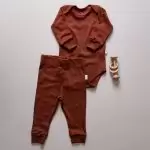 enxoval para bebe lista de enxoval maternidade dicas de maternidade mamae de primeira viagem recem nasciso puerperio amamentacao duvidas sobre maternidade gravidez parto cesaria parto natural dicas para o sono do bebe dicas de amamentacao primeiros passos do bebe macacão infantil, macacão bebe, malha 100% algodão, verão, baby, site confiável, primavera verão, peças infantis, moda infantil, roupa de criança, conjunto body manga curta infantil, unissex, le coeur, minimalista, Roupas de bebê, Roupas infantis, Moda bebê, Roupas para recém-nascido, loja de bebê online, Conjuntos de bebê, Roupa de bebê a preço acessível, Roupas de bebê em promoção, Roupas de bebê para o verão, Conjuntos de roupas de bebê, Roupas de bebê meia estação, Roupa que cresce junto com o bebê, calça para bebê, Macacão para bebê Camiseta bebê, Roupas de bebê Fáceis de trocar, Body bebê, Calça bebê, macacão com pezinho, Saída de maternidade, Roupa de bebê para sair da maternidade, Roupa para neném, Peças para neném maternidade sapatinho de bebe mantinha de bebe roupa de bebe menino roupa de bebe menina touca para bebe gorro para bebe pecas para aquecer o bebe inverno roupas de inverno para bebe Kit maternidade enxoval bebe completo kit bodyv e calça bebe kit saida de maternidade kit roupas de recem nascido calça bebe suedine algodao roupa de bebe confortavel enxoval bebe roupas infantis roupas para bebes preço calça bebe roupas personalizadas roupas de maternidade roupa de bebe confortaveis calça de bebe unissex