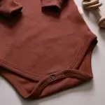 enxoval para bebe lista de enxoval maternidade dicas de maternidade mamae de primeira viagem recem nasciso puerperio amamentacao duvidas sobre maternidade gravidez parto cesaria parto natural dicas para o sono do bebe dicas de amamentacao primeiros passos do bebe macacão infantil, macacão bebe, malha 100% algodão, verão, baby, site confiável, primavera verão, peças infantis, moda infantil, roupa de criança, conjunto body manga curta infantil, unissex, le coeur, minimalista, Roupas de bebê, Roupas infantis, Moda bebê, Roupas para recém-nascido, loja de bebê online, Conjuntos de bebê, Roupa de bebê a preço acessível, Roupas de bebê em promoção, Roupas de bebê para o verão, Conjuntos de roupas de bebê, Roupas de bebê meia estação, Roupa que cresce junto com o bebê, calça para bebê, Macacão para bebê Camiseta bebê, Roupas de bebê Fáceis de trocar, Body bebê, Calça bebê, macacão com pezinho, Saída de maternidade, Roupa de bebê para sair da maternidade, Roupa para neném, Peças para neném maternidade sapatinho de bebe mantinha de bebe roupa de bebe menino roupa de bebe menina touca para bebe gorro para bebe pecas para aquecer o bebe inverno roupas de inverno para bebe Kit maternidade enxoval bebe completo kit bodyv e calça bebe kit saida de maternidade kit roupas de recem nascido calça bebe suedine algodao roupa de bebe confortavel enxoval bebe roupas infantis roupas para bebes preço calça bebe roupas personalizadas roupas de maternidade roupa de bebe confortaveis calça de bebe unissex