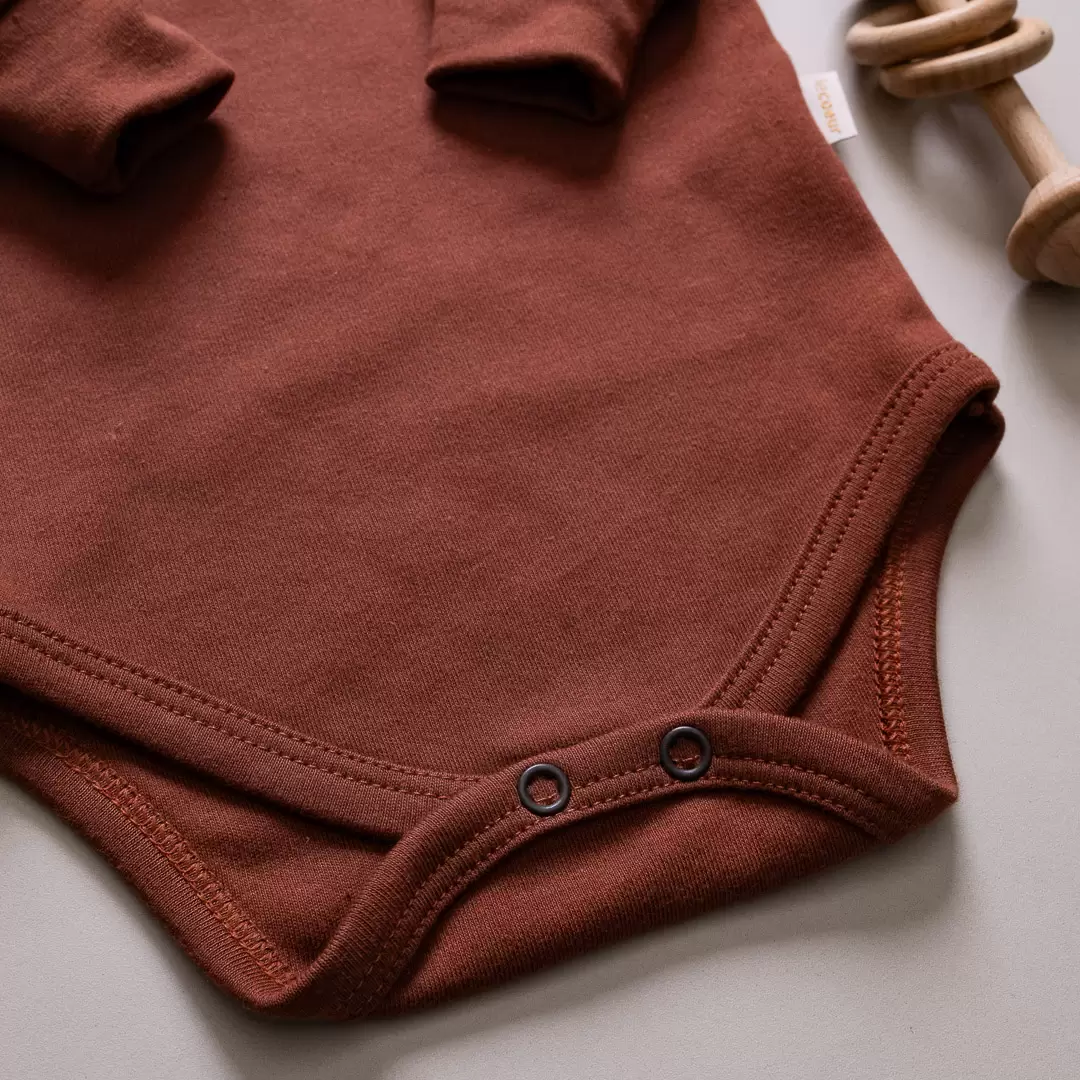 enxoval para bebe lista de enxoval maternidade dicas de maternidade mamae de primeira viagem recem nasciso puerperio amamentacao duvidas sobre maternidade gravidez parto cesaria parto natural dicas para o sono do bebe dicas de amamentacao primeiros passos do bebe macacão infantil, macacão bebe, malha 100% algodão, verão, baby, site confiável, primavera verão, peças infantis, moda infantil, roupa de criança, conjunto body manga curta infantil, unissex, le coeur, minimalista, Roupas de bebê, Roupas infantis, Moda bebê, Roupas para recém-nascido, loja de bebê online, Conjuntos de bebê, Roupa de bebê a preço acessível, Roupas de bebê em promoção, Roupas de bebê para o verão, Conjuntos de roupas de bebê, Roupas de bebê meia estação, Roupa que cresce junto com o bebê, calça para bebê, Macacão para bebê Camiseta bebê, Roupas de bebê Fáceis de trocar, Body bebê, Calça bebê, macacão com pezinho, Saída de maternidade, Roupa de bebê para sair da maternidade, Roupa para neném, Peças para neném maternidade sapatinho de bebe mantinha de bebe roupa de bebe menino roupa de bebe menina touca para bebe gorro para bebe pecas para aquecer o bebe inverno roupas de inverno para bebe Kit maternidade enxoval bebe completo kit bodyv e calça bebe kit saida de maternidade kit roupas de recem nascido calça bebe suedine algodao roupa de bebe confortavel enxoval bebe roupas infantis roupas para bebes preço calça bebe roupas personalizadas roupas de maternidade roupa de bebe confortaveis calça de bebe unissex