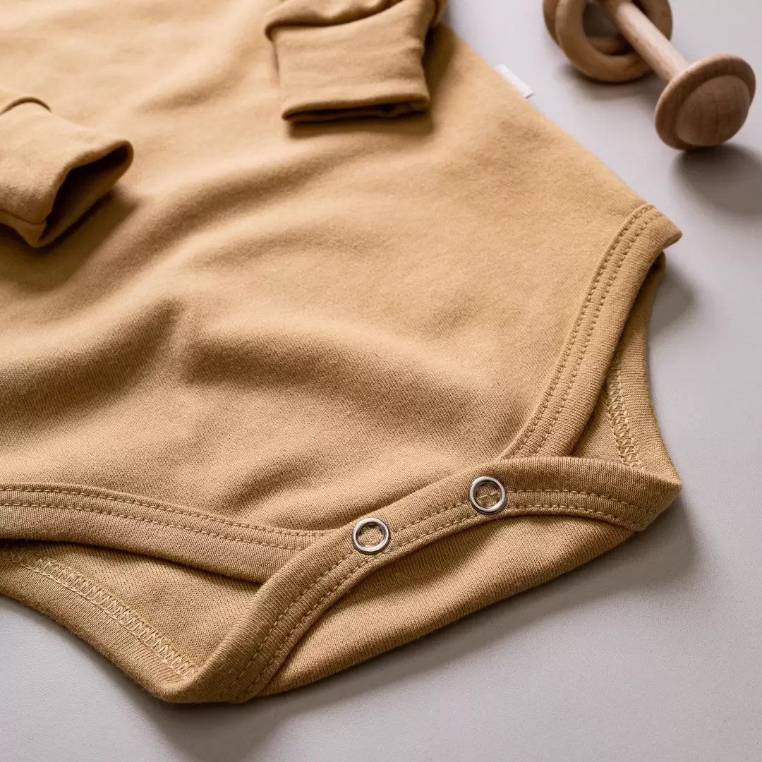 enxoval para bebe lista de enxoval maternidade dicas de maternidade mamae de primeira viagem recem nasciso puerperio amamentacao duvidas sobre maternidade gravidez parto cesaria parto natural dicas para o sono do bebe dicas de amamentacao primeiros passos do bebe macacão infantil, macacão bebe, malha 100% algodão, verão, baby, site confiável, primavera verão, peças infantis, moda infantil, roupa de criança, conjunto body manga curta infantil, unissex, le coeur, minimalista, Roupas de bebê, Roupas infantis, Moda bebê, Roupas para recém-nascido, loja de bebê online, Conjuntos de bebê, Roupa de bebê a preço acessível, Roupas de bebê em promoção, Roupas de bebê para o verão, Conjuntos de roupas de bebê, Roupas de bebê meia estação, Roupa que cresce junto com o bebê, calça para bebê, Macacão para bebê Camiseta bebê, Roupas de bebê Fáceis de trocar, Body bebê, Calça bebê, macacão com pezinho, Saída de maternidade, Roupa de bebê para sair da maternidade, Roupa para neném, Peças para neném maternidade sapatinho de bebe mantinha de bebe roupa de bebe menino roupa de bebe menina touca para bebe gorro para bebe pecas para aquecer o bebe inverno roupas de inverno para bebe Kit maternidade enxoval bebe completo kit bodyv e calça bebe kit saida de maternidade kit roupas de recem nascido calça bebe suedine algodao roupa de bebe confortavel enxoval bebe roupas infantis roupas para bebes preço calça bebe roupas personalizadas roupas de maternidade roupa de bebe confortaveis calça de bebe unissex