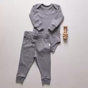 enxoval para bebe lista de enxoval maternidade dicas de maternidade mamae de primeira viagem recem nasciso puerperio amamentacao duvidas sobre maternidade gravidez parto cesaria parto natural dicas para o sono do bebe dicas de amamentacao primeiros passos do bebe macacão infantil, macacão bebe, malha 100% algodão, verão, baby, site confiável, primavera verão, peças infantis, moda infantil, roupa de criança, conjunto body manga curta infantil, unissex, le coeur, minimalista, Roupas de bebê, Roupas infantis, Moda bebê, Roupas para recém-nascido, loja de bebê online, Conjuntos de bebê, Roupa de bebê a preço acessível, Roupas de bebê em promoção, Roupas de bebê para o verão, Conjuntos de roupas de bebê, Roupas de bebê meia estação, Roupa que cresce junto com o bebê, calça para bebê, Macacão para bebê Camiseta bebê, Roupas de bebê Fáceis de trocar, Body bebê, Calça bebê, macacão com pezinho, Saída de maternidade, Roupa de bebê para sair da maternidade, Roupa para neném, Peças para neném maternidade sapatinho de bebe mantinha de bebe roupa de bebe menino roupa de bebe menina touca para bebe gorro para bebe pecas para aquecer o bebe inverno roupas de inverno para bebe Kit maternidade enxoval bebe completo kit bodyv e calça bebe kit saida de maternidade kit roupas de recem nascido calça bebe suedine algodao roupa de bebe confortavel enxoval bebe roupas infantis roupas para bebes preço calça bebe roupas personalizadas roupas de maternidade roupa de bebe confortaveis calça de bebe unissex