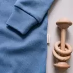 enxoval para bebe lista de enxoval maternidade dicas de maternidade mamae de primeira viagem recem nasciso puerperio amamentacao duvidas sobre maternidade gravidez parto cesaria parto natural dicas para o sono do bebe dicas de amamentacao primeiros passos do bebe macacão infantil, macacão bebe, malha 100% algodão, verão, baby, site confiável, primavera verão, peças infantis, moda infantil, roupa de criança, conjunto body manga curta infantil, unissex, le coeur, minimalista, Roupas de bebê, Roupas infantis, Moda bebê, Roupas para recém-nascido, loja de bebê online, Conjuntos de bebê, Roupa de bebê a preço acessível, Roupas de bebê em promoção, Roupas de bebê para o verão, Conjuntos de roupas de bebê, Roupas de bebê meia estação, Roupa que cresce junto com o bebê, calça para bebê, Macacão para bebê Camiseta bebê, Roupas de bebê Fáceis de trocar, Body bebê, Calça bebê, macacão com pezinho, Saída de maternidade, Roupa de bebê para sair da maternidade, Roupa para neném, Peças para neném maternidade sapatinho de bebe mantinha de bebe roupa de bebe menino roupa de bebe menina touca para bebe gorro para bebe pecas para aquecer o bebe inverno roupas de inverno para bebe Kit maternidade enxoval bebe completo kit bodyv e calça bebe kit saida de maternidade kit roupas de recem nascido calça bebe suedine algodao roupa de bebe confortavel enxoval bebe roupas infantis roupas para bebes preço calça bebe roupas personalizadas roupas de maternidade roupa de bebe confortaveis calça de bebe unissex