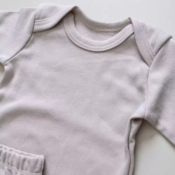 lista de enxoval para maternidade lista maternidade enxoval bebe saida de maternidade mala de maternidade looks para bebe roupas de verao para bebe roupinhas fresquinhas para bebes 100 algodao malha algodao malha antialergica malha ecologica enxoval para bebe lista de enxoval maternidade dicas de maternidade mamae de primeira viagem recem nasciso puerperio amamentacao duvidas sobre maternidade gravidez parto cesaria parto natural dicas para o sono do bebe dicas de amamentacao primeiros passos do bebe macacão infantil, macacão bebe, malha 100% algodão, verão, baby, site confiável, primavera verão, peças infantis, moda infantil, roupa de criança, conjunto body manga curta infantil, unissex, le coeur, minimalista, Roupas de bebê, Roupas infantis, Moda bebê, Roupas para recém-nascido, loja de bebê online, Conjuntos de bebê, Roupa de bebê a preço acessível, Roupas de bebê em promoção, Roupas de bebê para o verão, Conjuntos de roupas de bebê, Roupas de bebê meia estação, Roupa que cresce junto com o bebê, calça para bebê, Macacão para bebê Camiseta bebê, Roupas de bebê Fáceis de trocar, Body bebê, Calça bebê, macacão com pezinho, Saída de maternidade, Roupa de bebê para sair da maternidade, Roupa para neném, Peças para neném maternidade sapatinho de bebe mantinha de bebe roupa de bebe menino roupa de bebe menina touca para bebe gorro para bebe pecas para aquecer o bebe inverno roupas de inverno para bebe Kit maternidade enxoval bebe completo kit bodyv e calça bebe kit saida de maternidade kit roupas de recem nascido calça bebe suedine algodao roupa de bebe confortavel enxoval bebe roupas infantis roupas para bebes preço calça bebe roupas personalizadas roupas de maternidade roupa de bebe confortaveis calça de bebe unissex