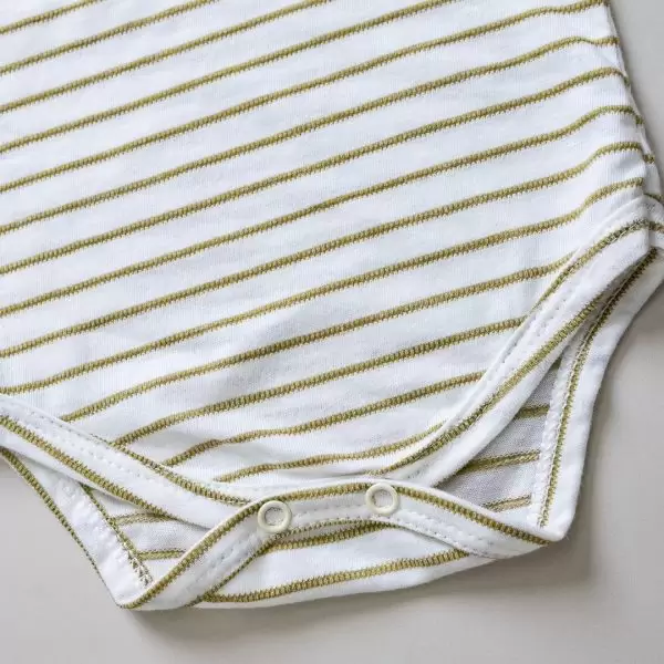 enxoval para bebe lista de enxoval maternidade dicas de maternidade mamae de primeira viagem recem nasciso puerperio amamentacao duvidas sobre maternidade gravidez parto cesaria parto natural dicas para o sono do bebe dicas de amamentacao primeiros passos do bebe macacão infantil, macacão bebe, malha 100% algodão, verão, baby, site confiável, primavera verão, peças infantis, moda infantil, roupa de criança, conjunto body manga curta infantil, unissex, le coeur, minimalista, Roupas de bebê, Roupas infantis, Moda bebê, Roupas para recém-nascido, loja de bebê online, Conjuntos de bebê, Roupa de bebê a preço acessível, Roupas de bebê em promoção, Roupas de bebê para o verão, Conjuntos de roupas de bebê, Roupas de bebê meia estação, Roupa que cresce junto com o bebê, calça para bebê, Macacão para bebê Camiseta bebê, Roupas de bebê Fáceis de trocar, Body bebê, Calça bebê, macacão com pezinho, Saída de maternidade, Roupa de bebê para sair da maternidade, Roupa para neném, Peças para neném maternidade sapatinho de bebe mantinha de bebe roupa de bebe menino roupa de bebe menina touca para bebe gorro para bebe pecas para aquecer o bebe inverno roupas de inverno para bebe Kit maternidade enxoval bebe completo kit bodyv e calça bebe kit saida de maternidade kit roupas de recem nascido calça bebe suedine algodao roupa de bebe confortavel enxoval bebe roupas infantis roupas para bebes preço calça bebe roupas personalizadas roupas de maternidade roupa de bebe confortaveis calça de bebe unissex