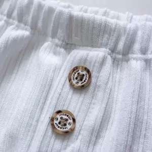 looks para bebe roupas de verao para bebe roupinhas fresquinhas para bebes 100 algodao malha algodao malha antialergica malha ecologica enxoval para bebe lista de enxoval maternidade dicas de maternidade mamae de primeira viagem recem nasciso puerperio amamentacao duvidas sobre maternidade gravidez parto cesaria parto natural dicas para o sono do bebe dicas de amamentacao primeiros passos do bebe macacão infantil, macacão bebe, malha 100% algodão, verão, baby, site confiável, primavera verão, peças infantis, moda infantil, roupa de criança, conjunto body manga curta infantil, unissex, le coeur, minimalista, Roupas de bebê, Roupas infantis, Moda bebê, Roupas para recém-nascido, loja de bebê online, Conjuntos de bebê, Roupa de bebê a preço acessível, Roupas de bebê em promoção, Roupas de bebê para o verão, Conjuntos de roupas de bebê, Roupas de bebê meia estação, Roupa que cresce junto com o bebê, calça para bebê, Macacão para bebê Camiseta bebê, Roupas de bebê Fáceis de trocar, Body bebê, Calça bebê, macacão com pezinho, Saída de maternidade, Roupa de bebê para sair da maternidade, Roupa para neném, Peças para neném maternidade sapatinho de bebe mantinha de bebe roupa de bebe menino roupa de bebe menina touca para bebe gorro para bebe pecas para aquecer o bebe inverno roupas de inverno para bebe Kit maternidade enxoval bebe completo kit bodyv e calça bebe kit saida de maternidade kit roupas de recem nascido calça bebe suedine algodao roupa de bebe confortavel enxoval bebe roupas infantis roupas para bebes preço calça bebe roupas personalizadas roupas de maternidade roupa de bebe confortaveis calça de bebe unissex